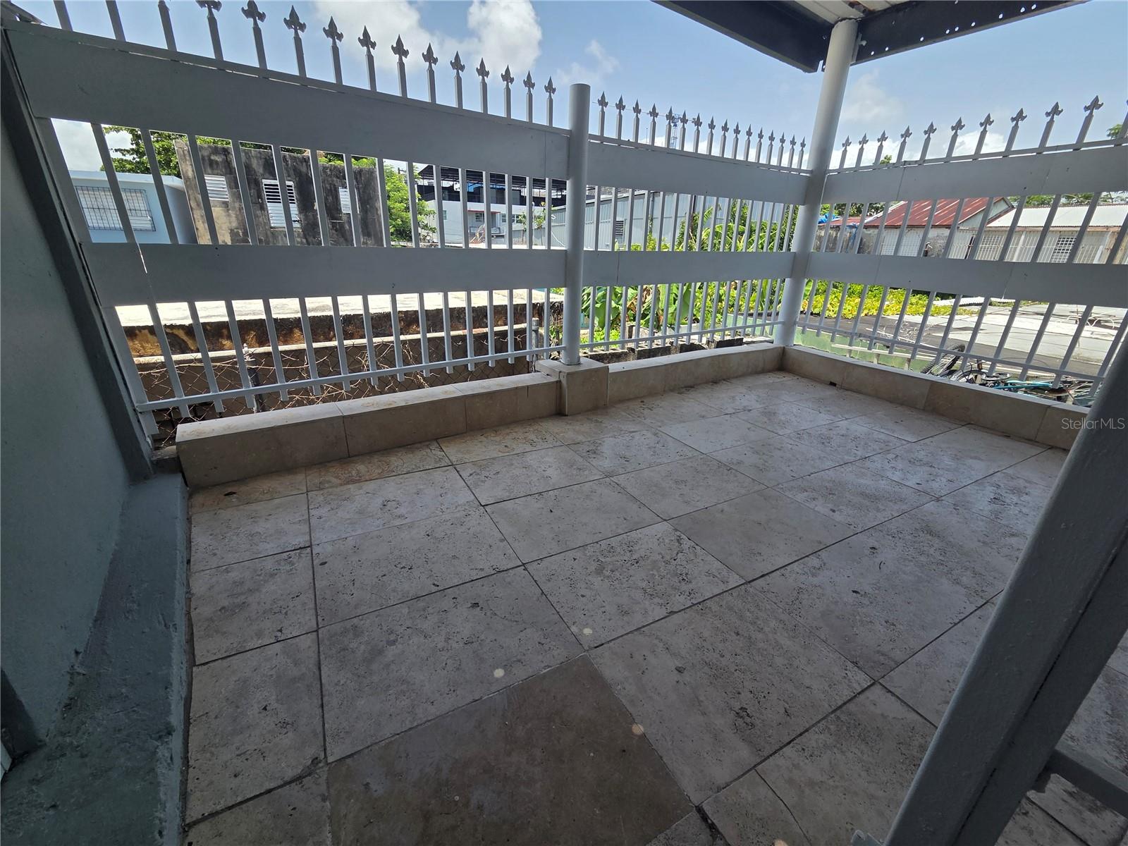 HATO REY, MARTIN PEÑA - Residential Income