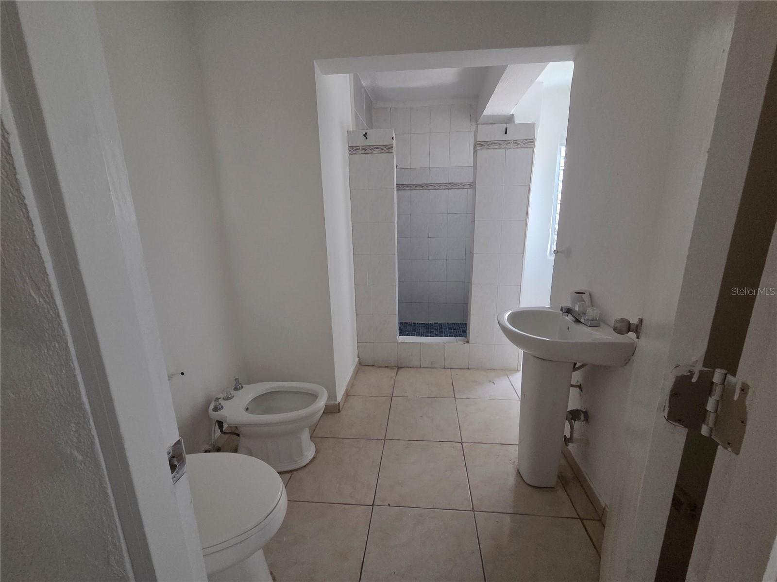 HATO REY, MARTIN PEÑA - Residential Income