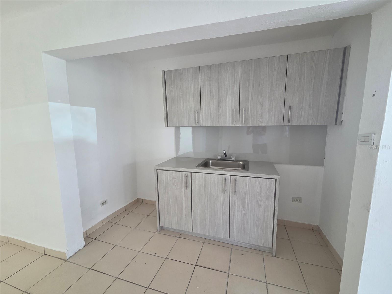 HATO REY, MARTIN PEÑA - Residential Income