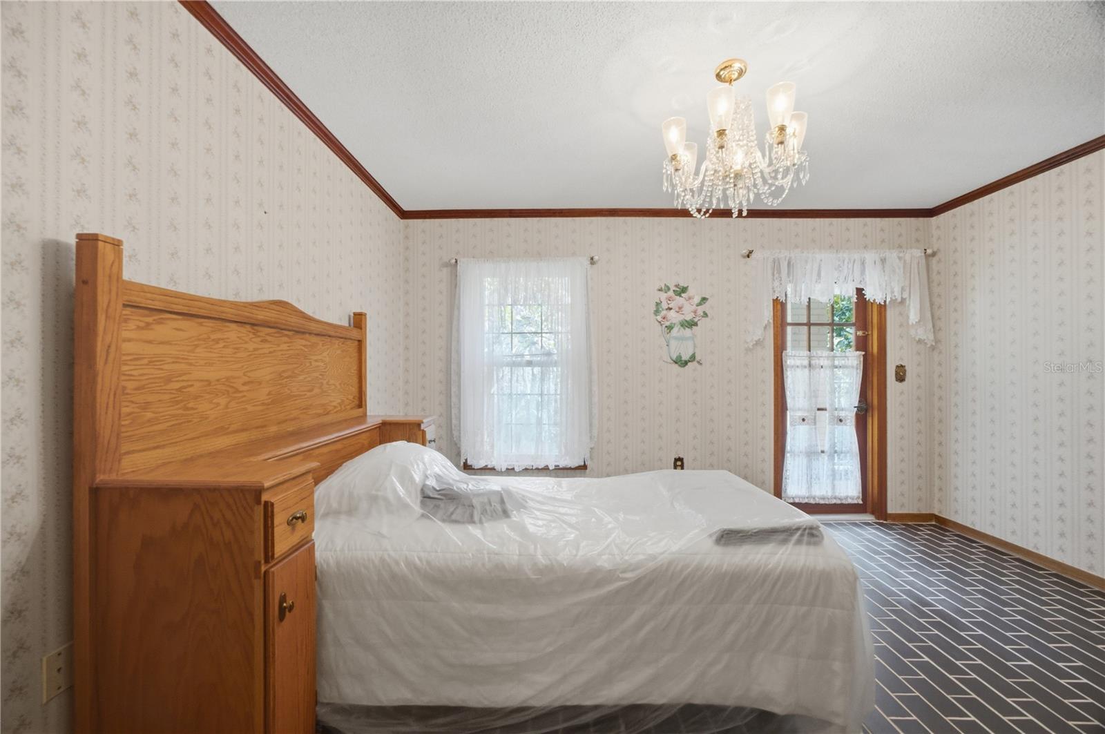 TAMPA & TARPON SPGS LAND CO - Residential