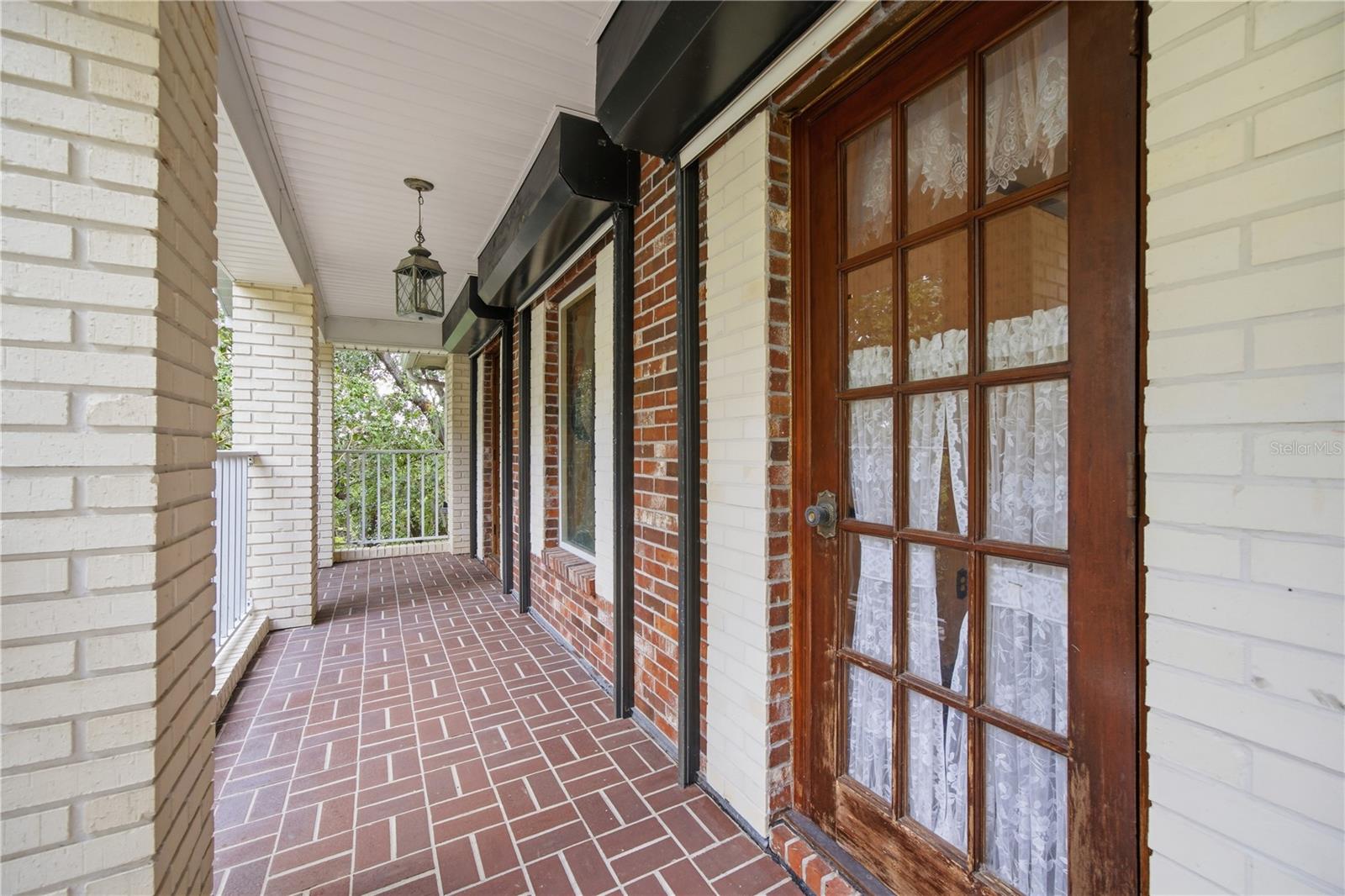 TAMPA & TARPON SPGS LAND CO - Residential