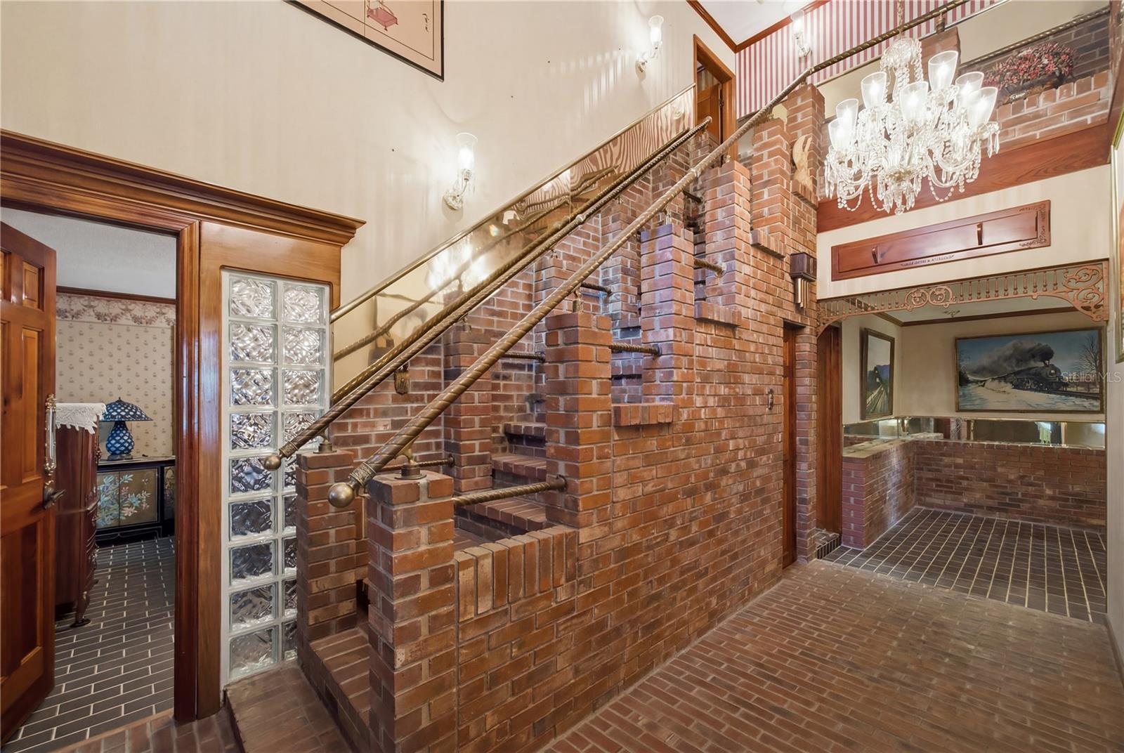 TAMPA & TARPON SPGS LAND CO - Residential