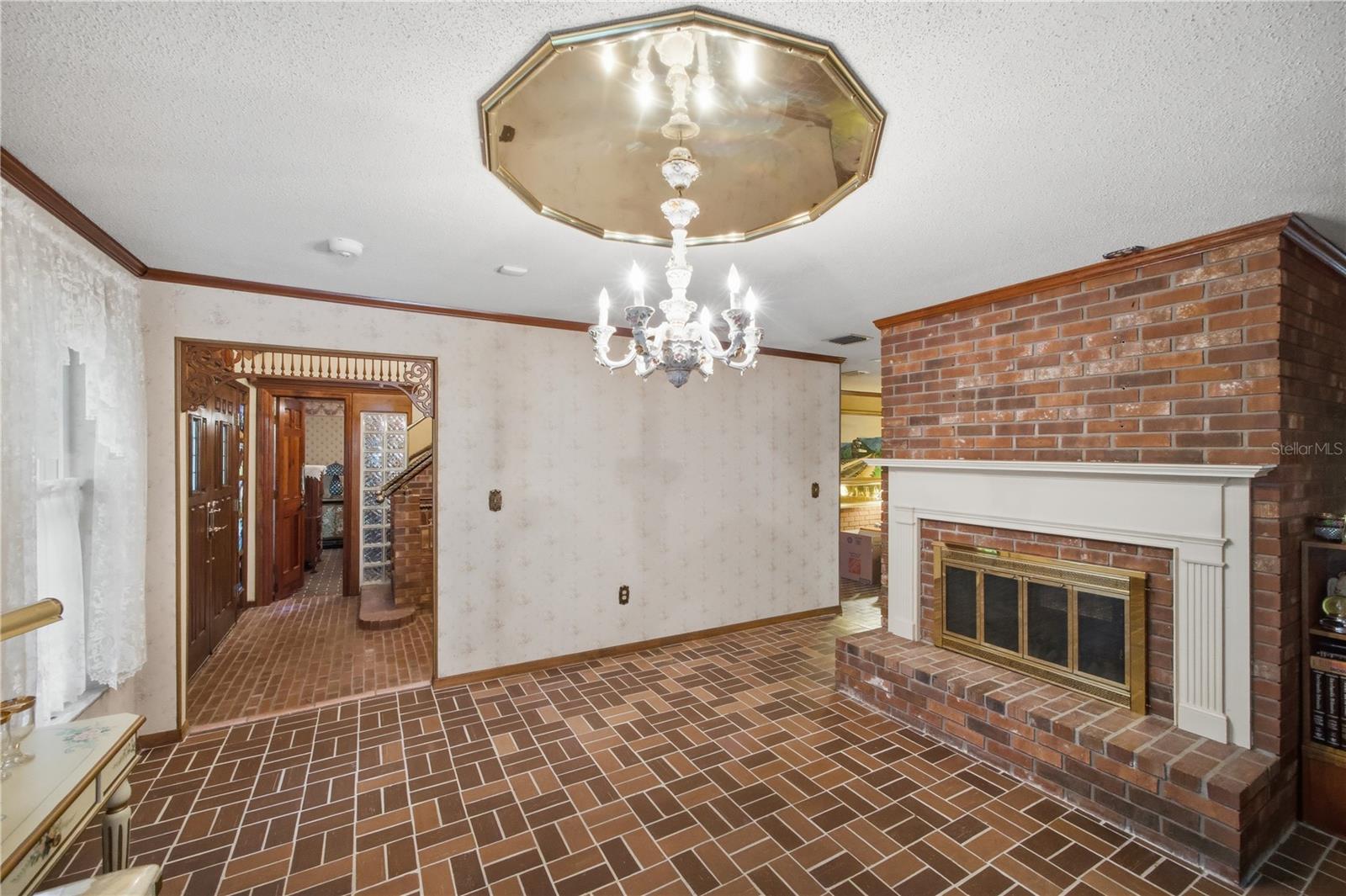 TAMPA & TARPON SPGS LAND CO - Residential