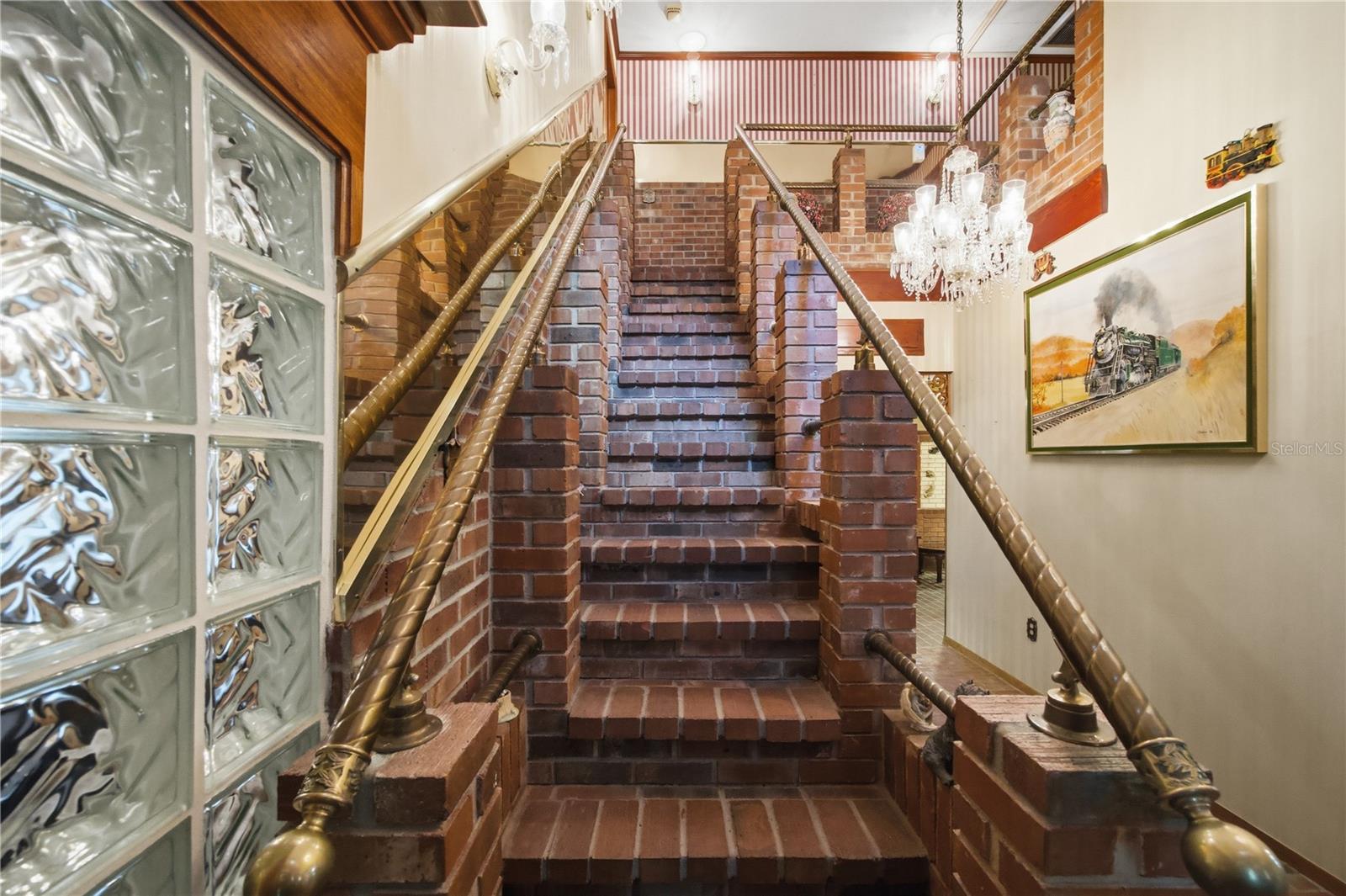 TAMPA & TARPON SPGS LAND CO - Residential