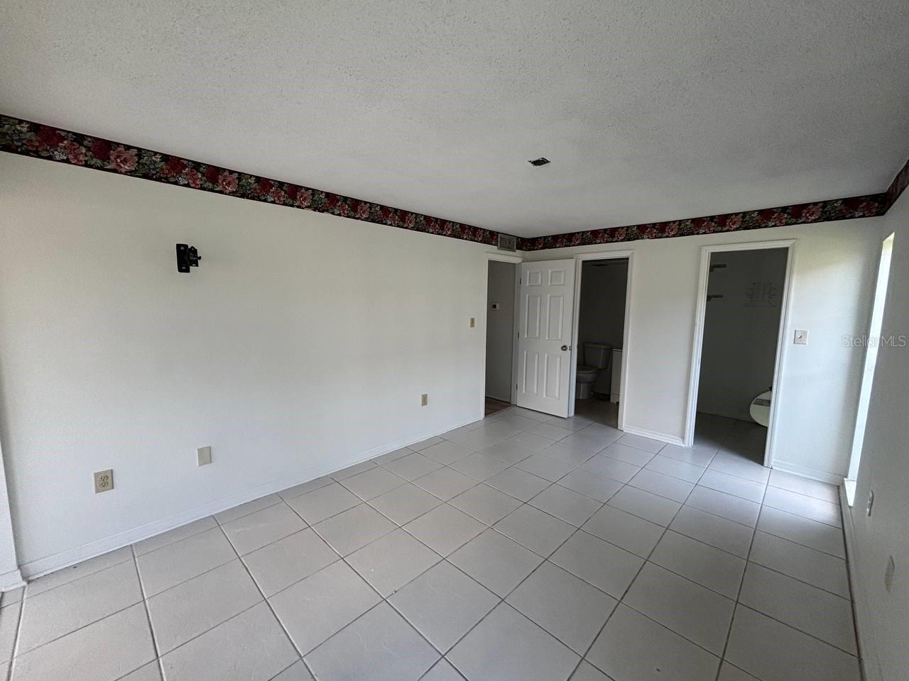 GULF HARBORS CONDO - Residential