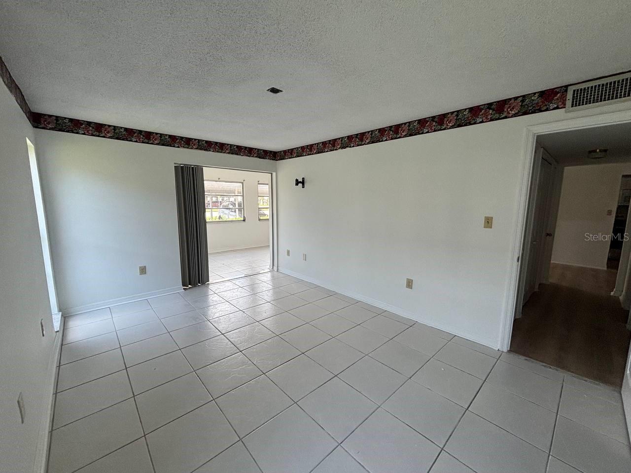 GULF HARBORS CONDO - Residential