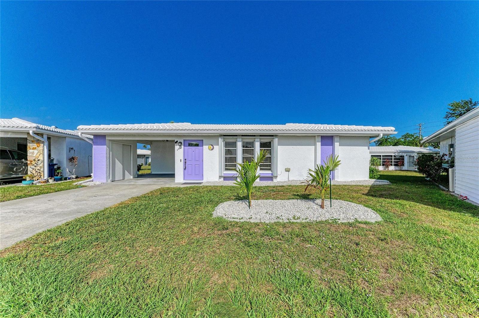 CIRCLE WOODS OF VENICE 1 - Residential