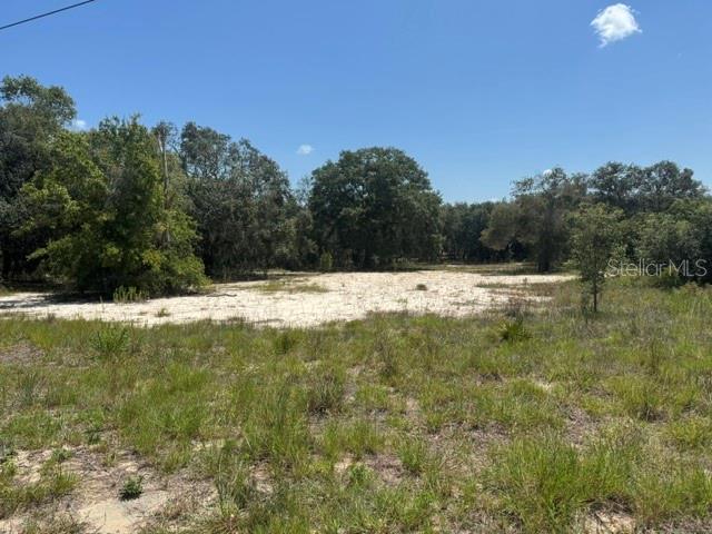 RAINBOW LAKES ESTATE - Land