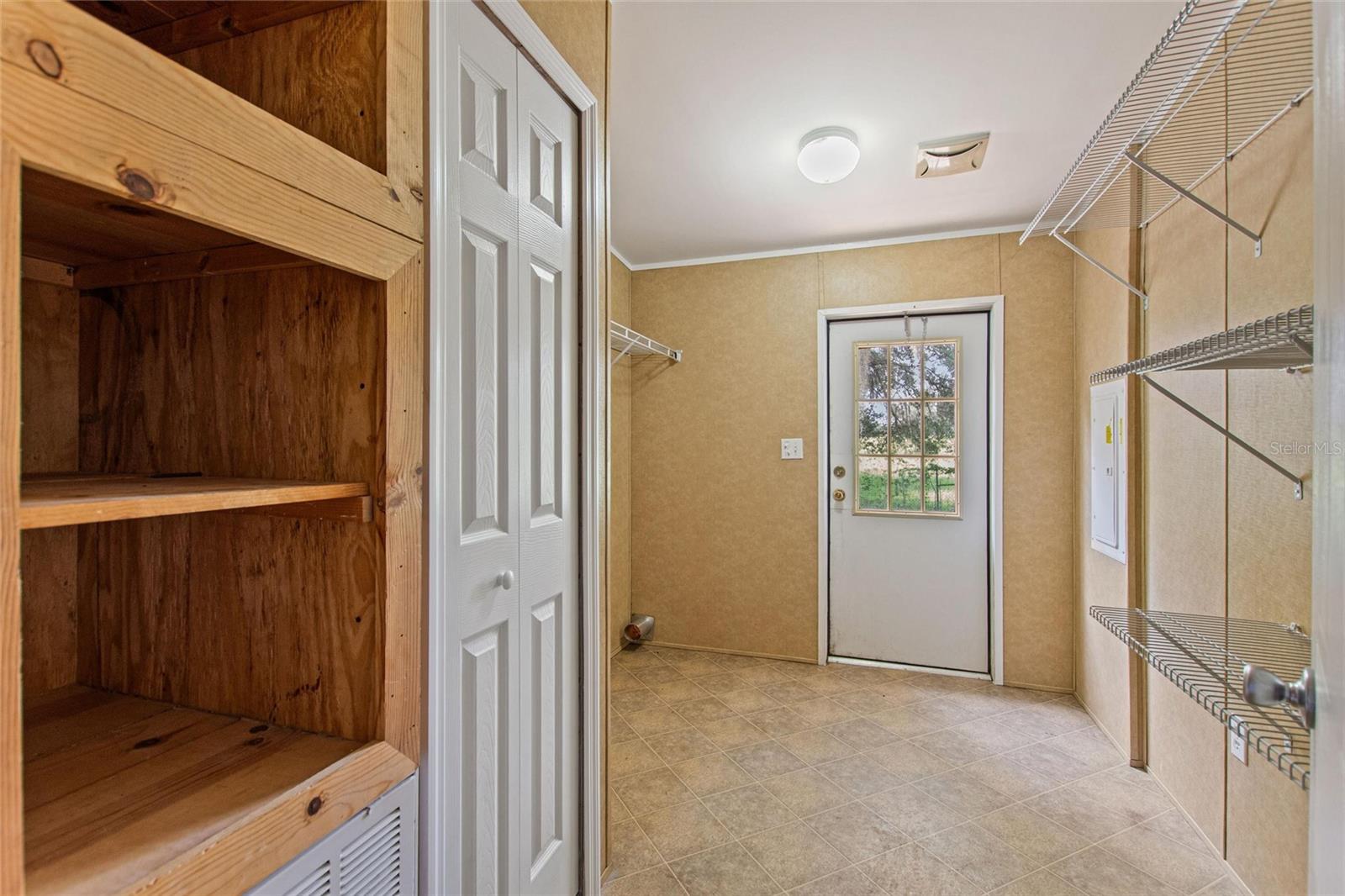 LAKE PIERCE RETREAT ADDITION - Residential