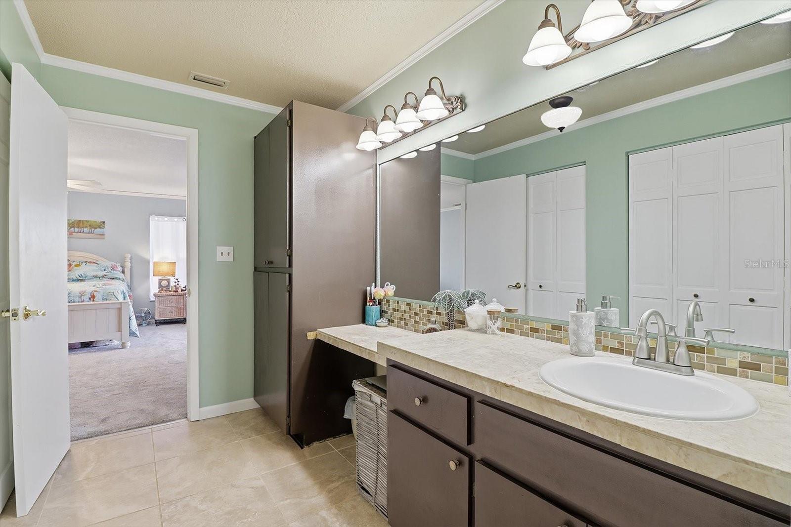 ROVAN FARMS - Residential
