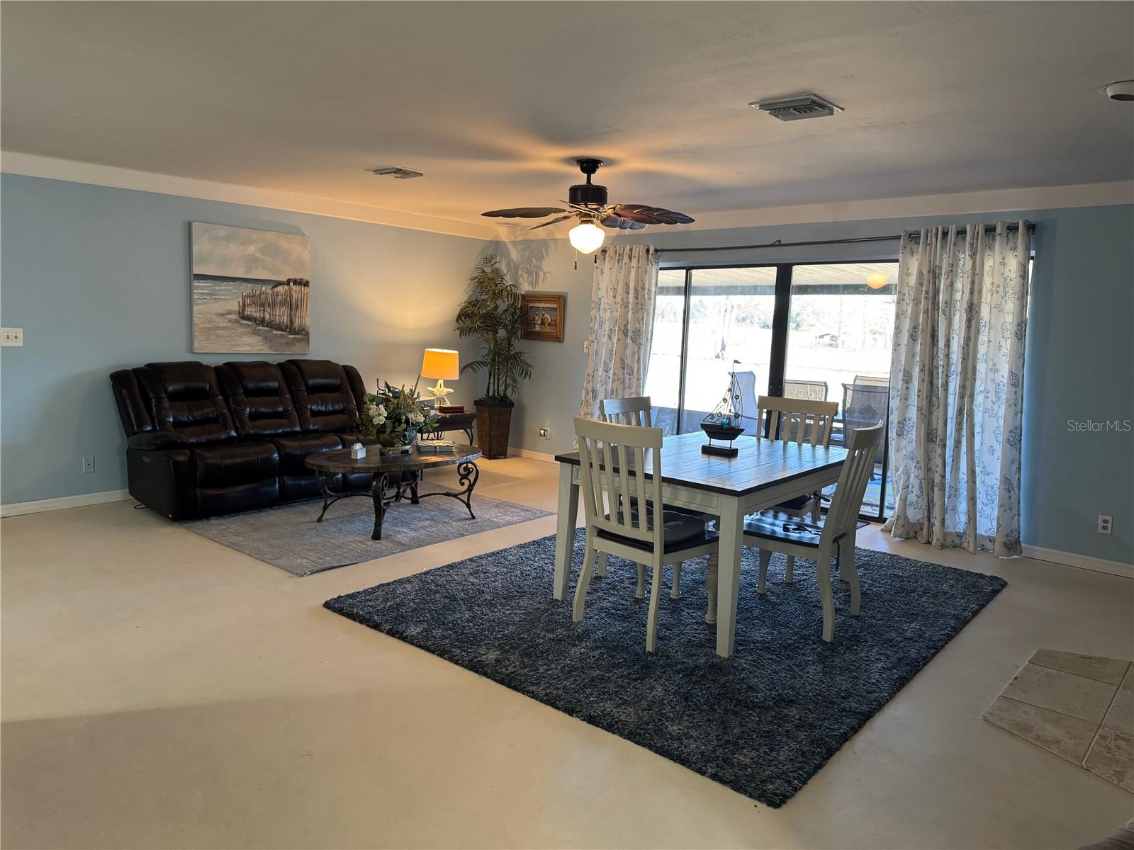 ROVAN FARMS - Residential