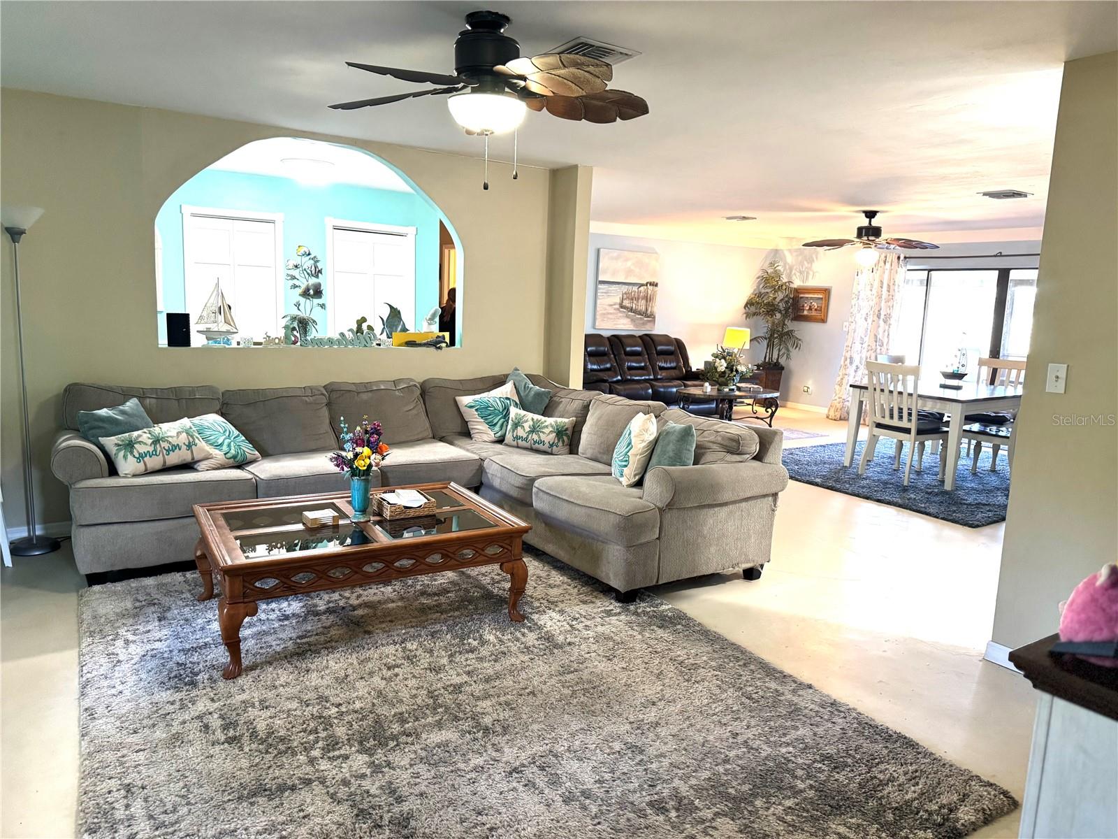ROVAN FARMS - Residential