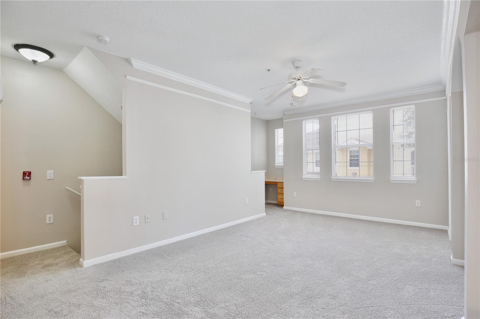VILLANOVA AT HUNTERS CREEK CONDOMINIUM - Residential