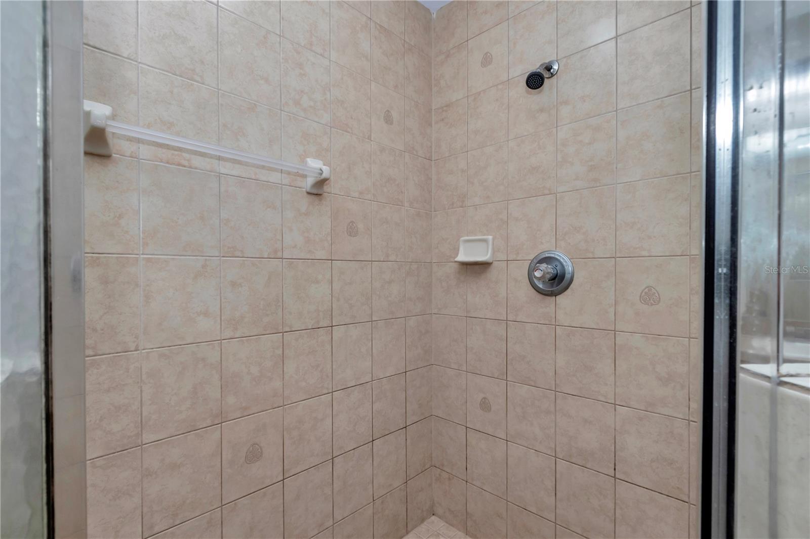 WILLISTON HLNDS - Residential