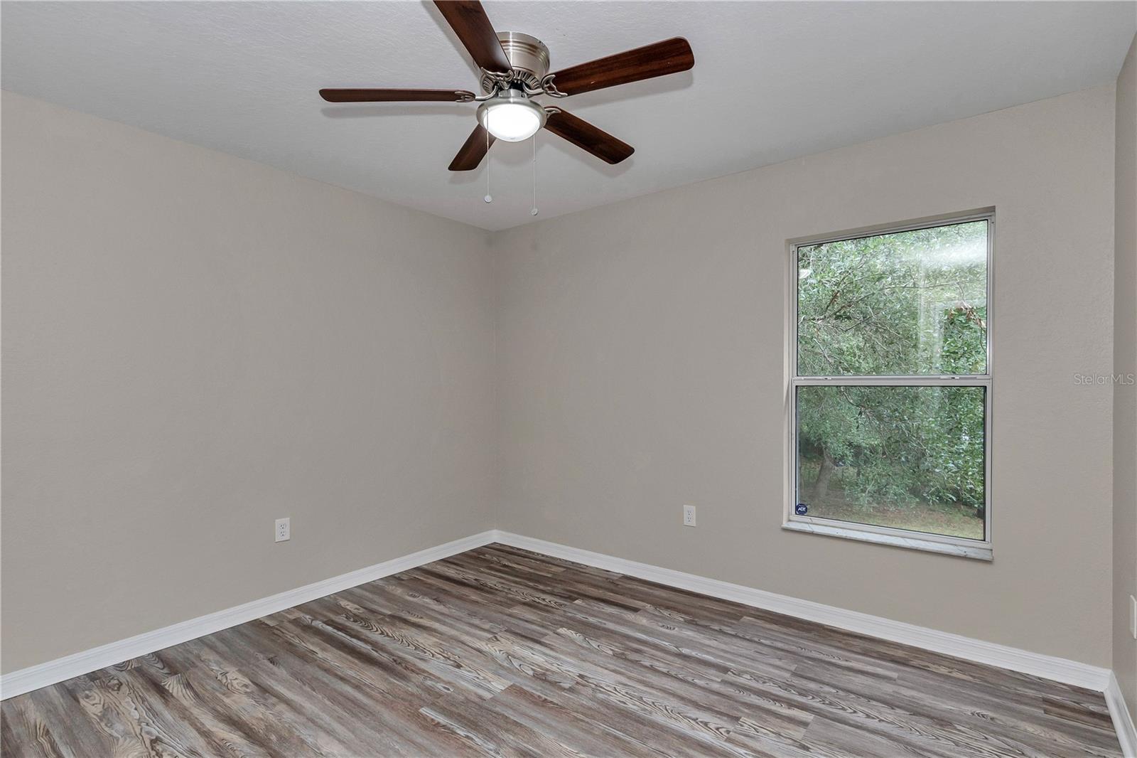 WILLISTON HLNDS - Residential