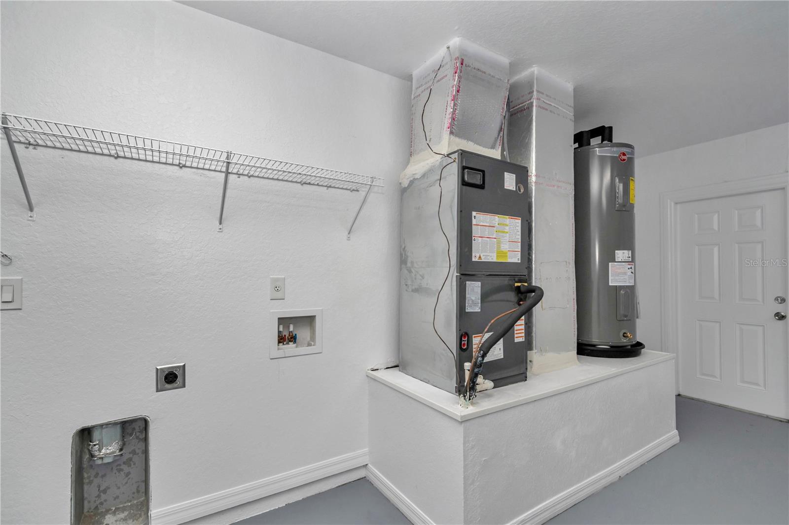 WILLISTON HLNDS - Residential