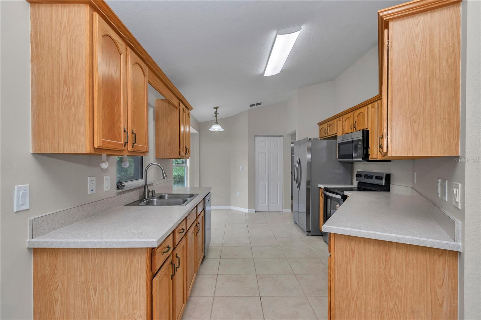 WILLISTON HLNDS - Residential