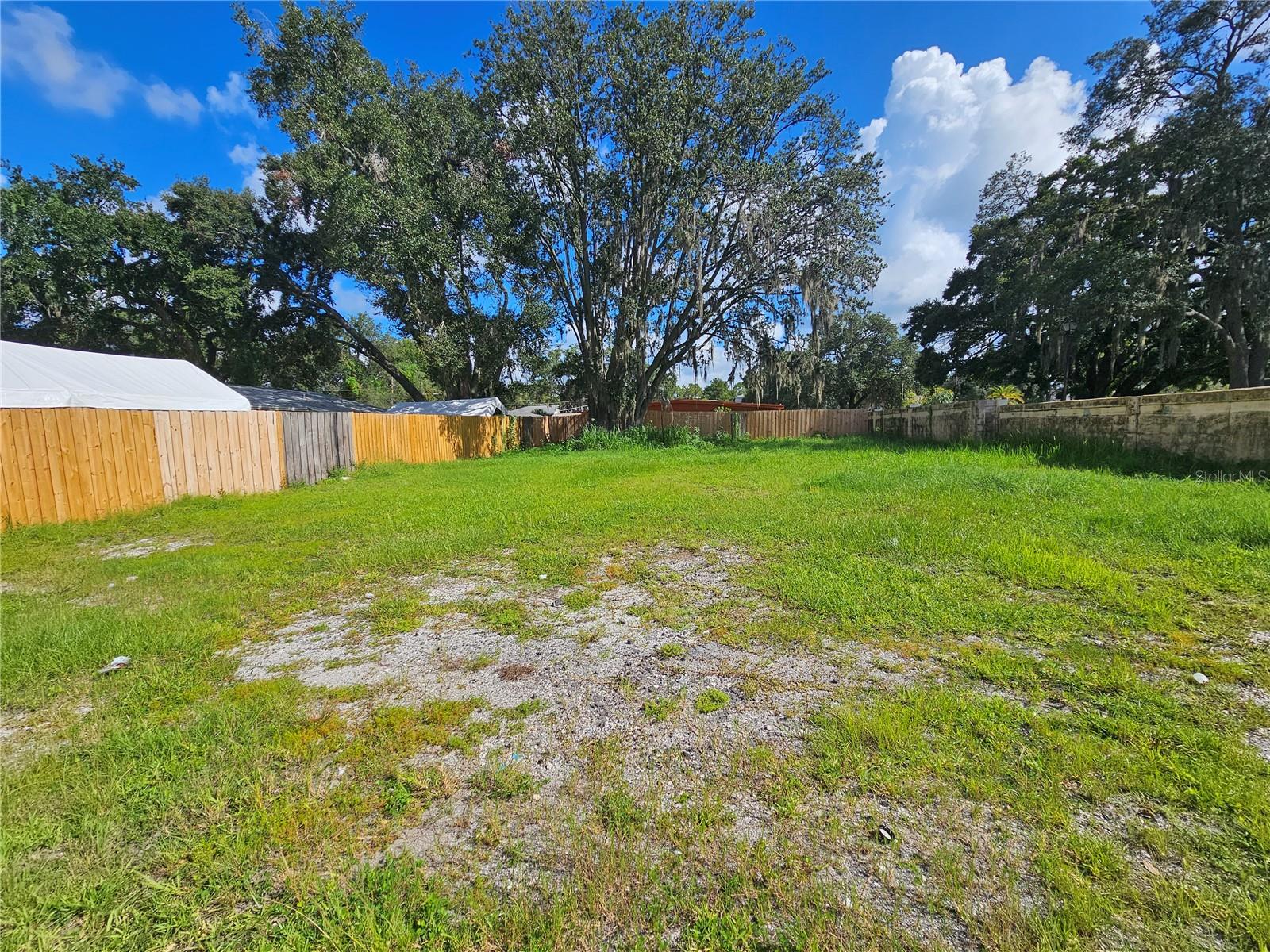 MARIGOLD GARDENS UNIT NO 1 - Land