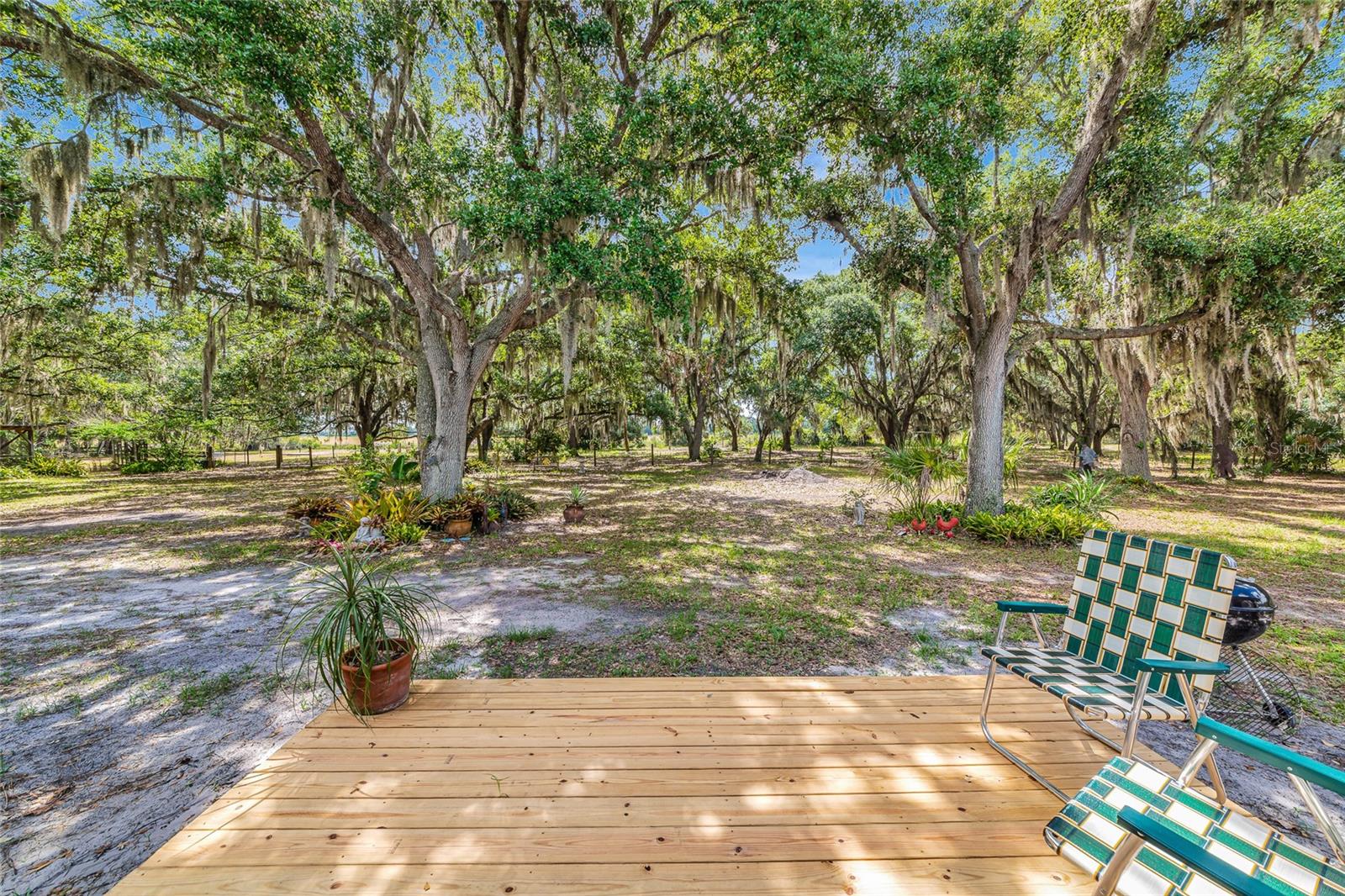 RANCHES AT MOSSY HAMMOCK - Residential