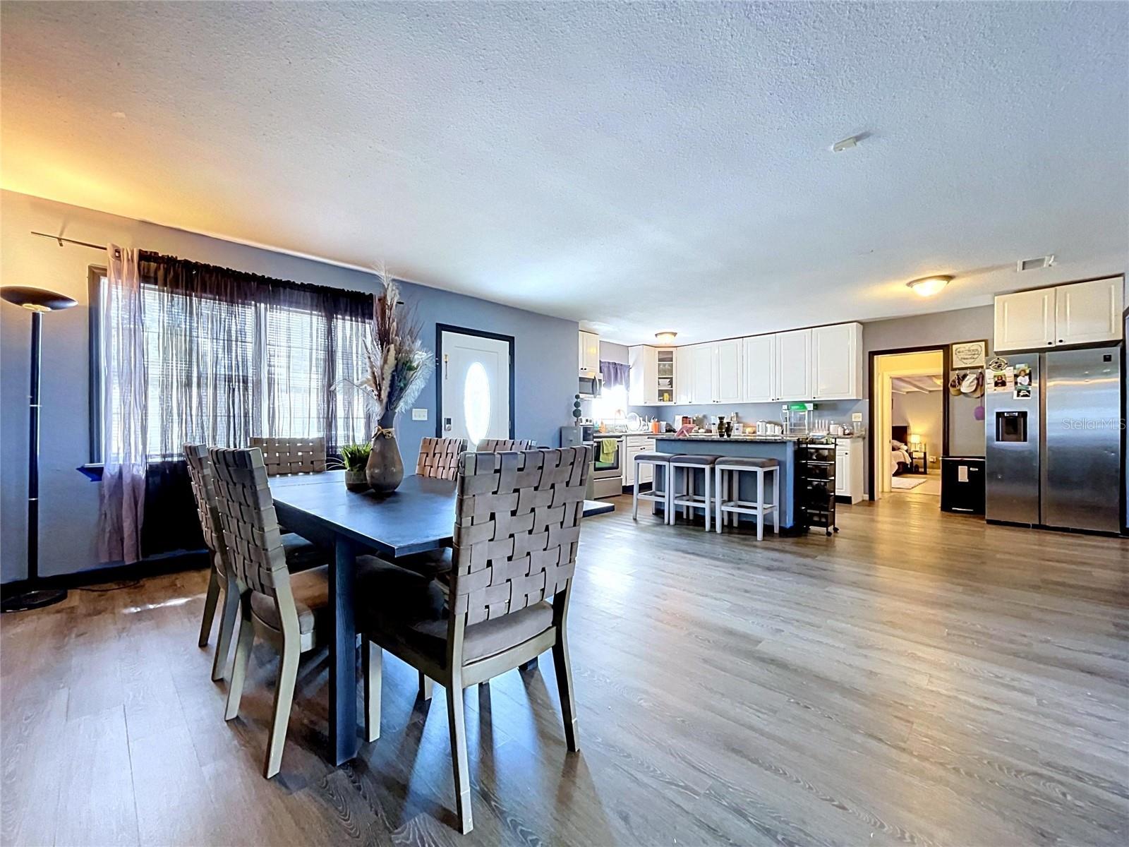 BAYOU HEIGHTS HANLONS - Residential