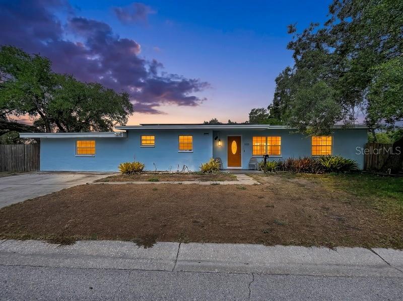 BAYOU HEIGHTS HANLONS - Residential