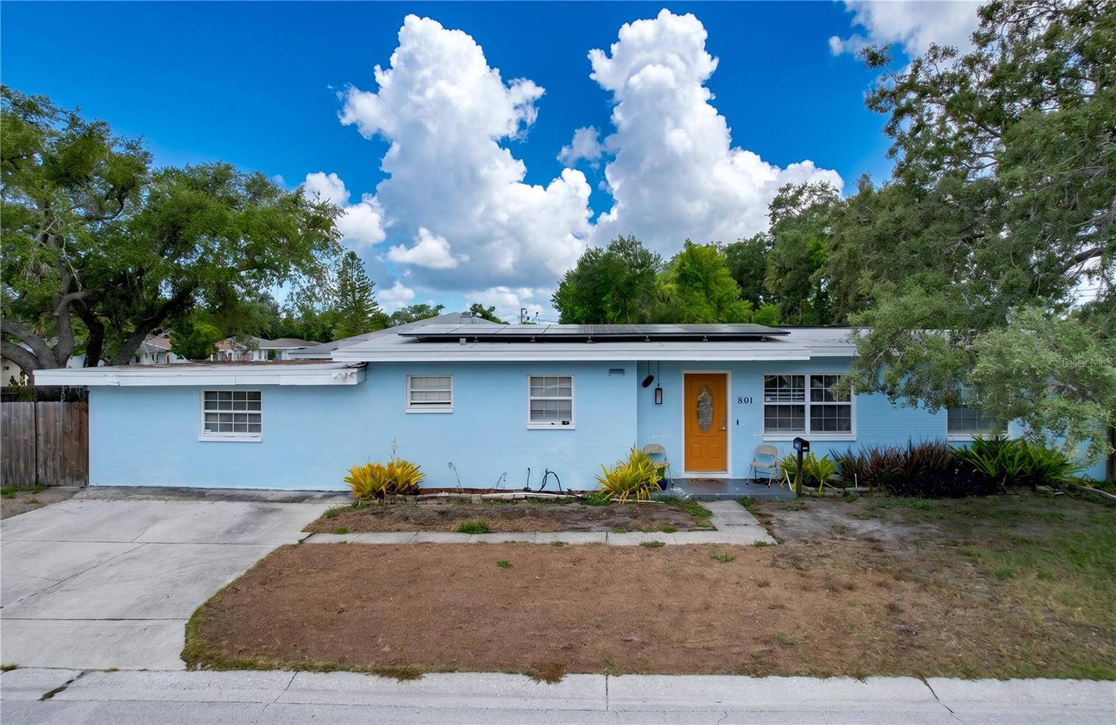 BAYOU HEIGHTS HANLONS - Residential