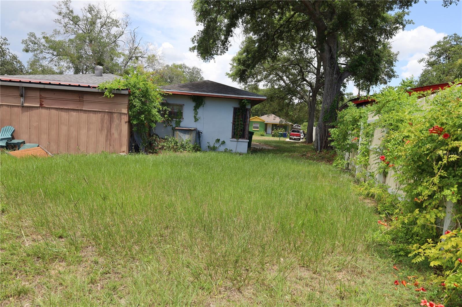 RIVERSIDE ESTATES - Residential
