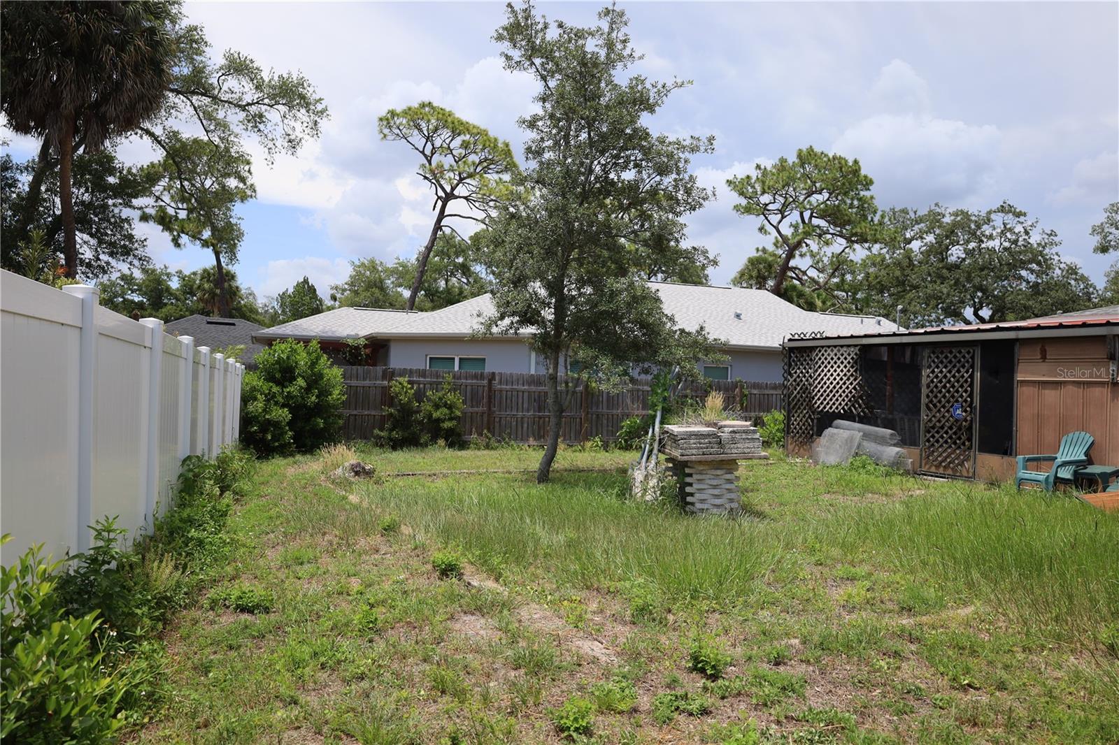 RIVERSIDE ESTATES - Residential