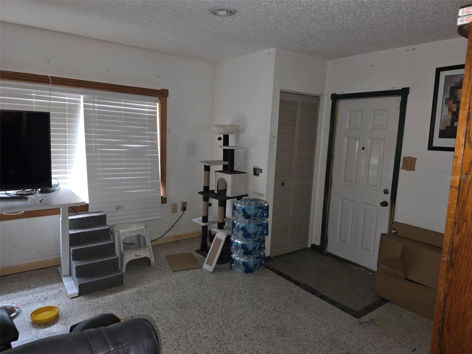 RIVERSIDE ESTATES - Residential