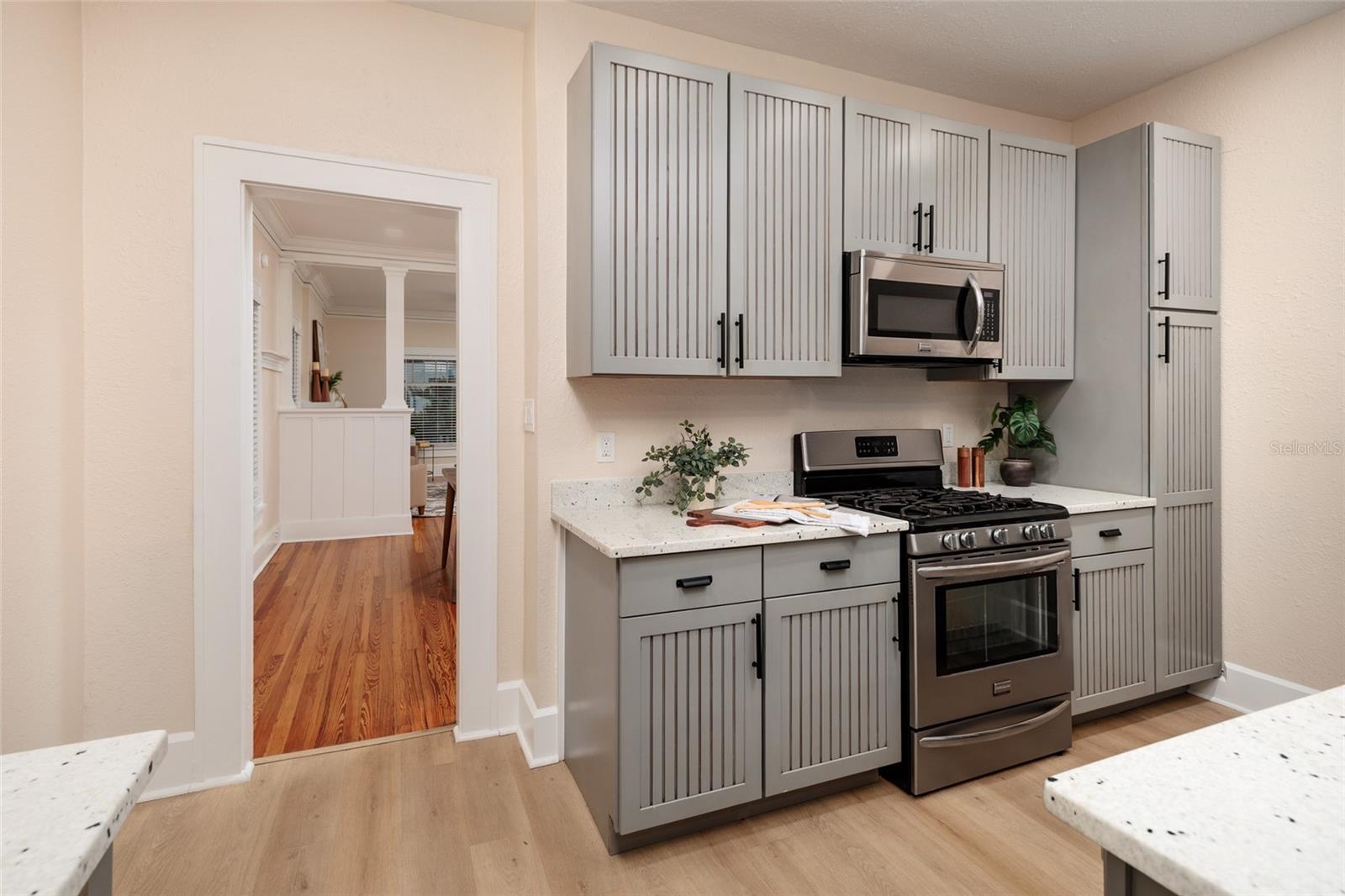 COLONIAL HEIGHTS & 2ND ADD - Residential