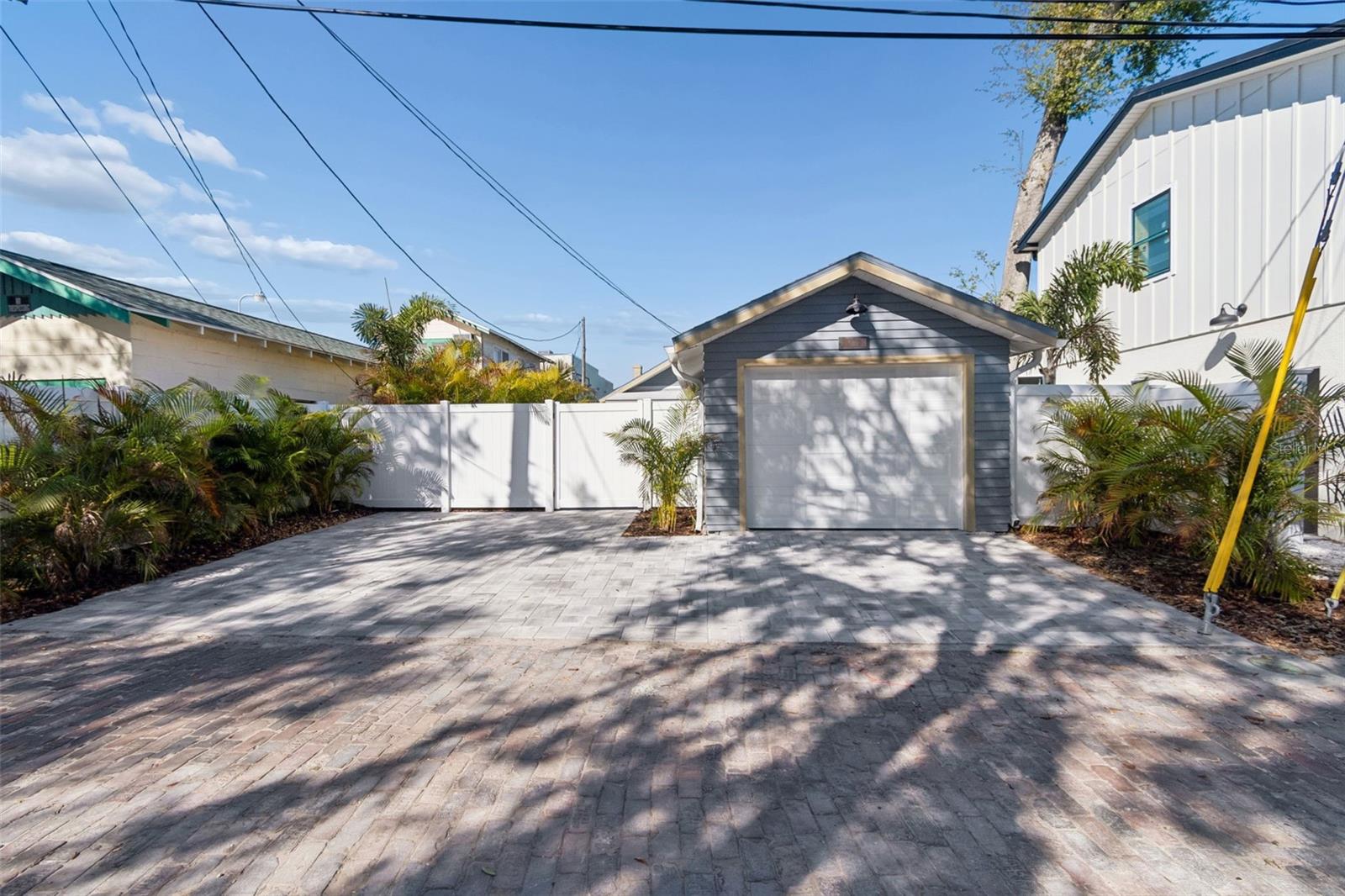 COLONIAL HEIGHTS & 2ND ADD - Residential