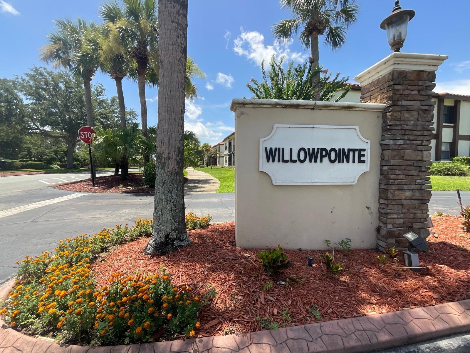 WILLOWPOINTE CONDO PH 01 - Residential