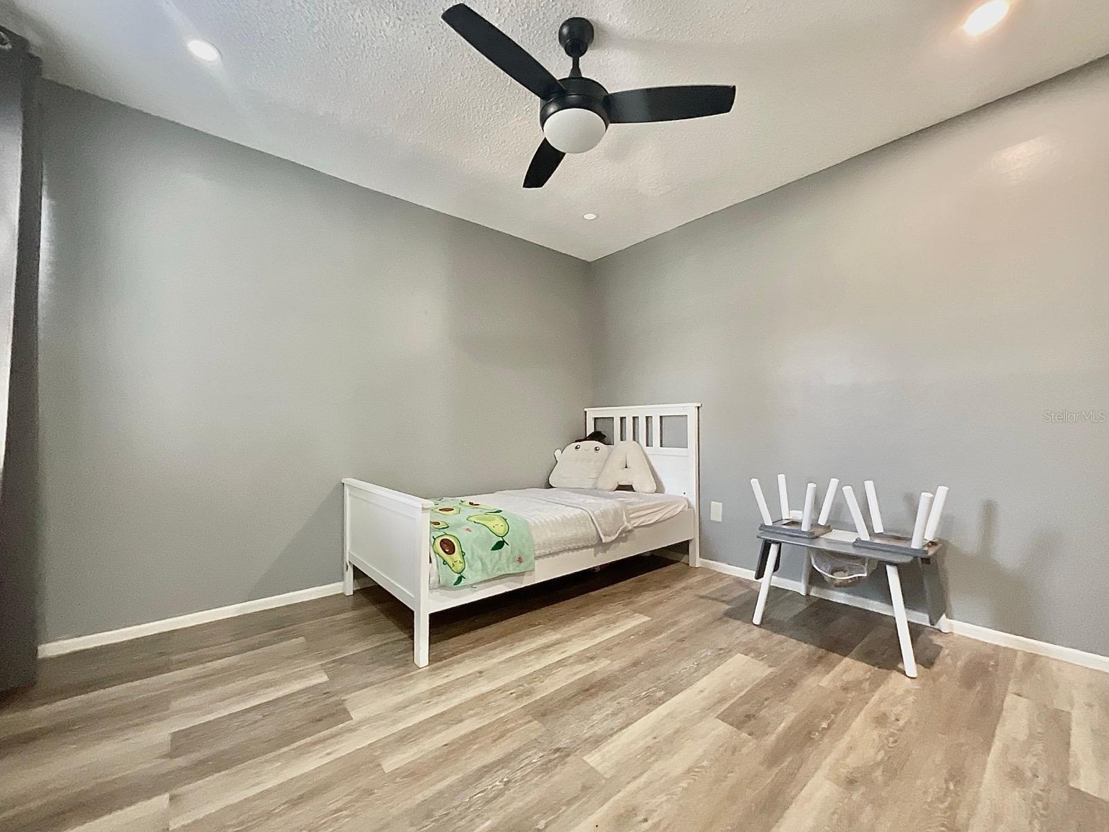 WILLOWPOINTE CONDO PH 01 - Residential