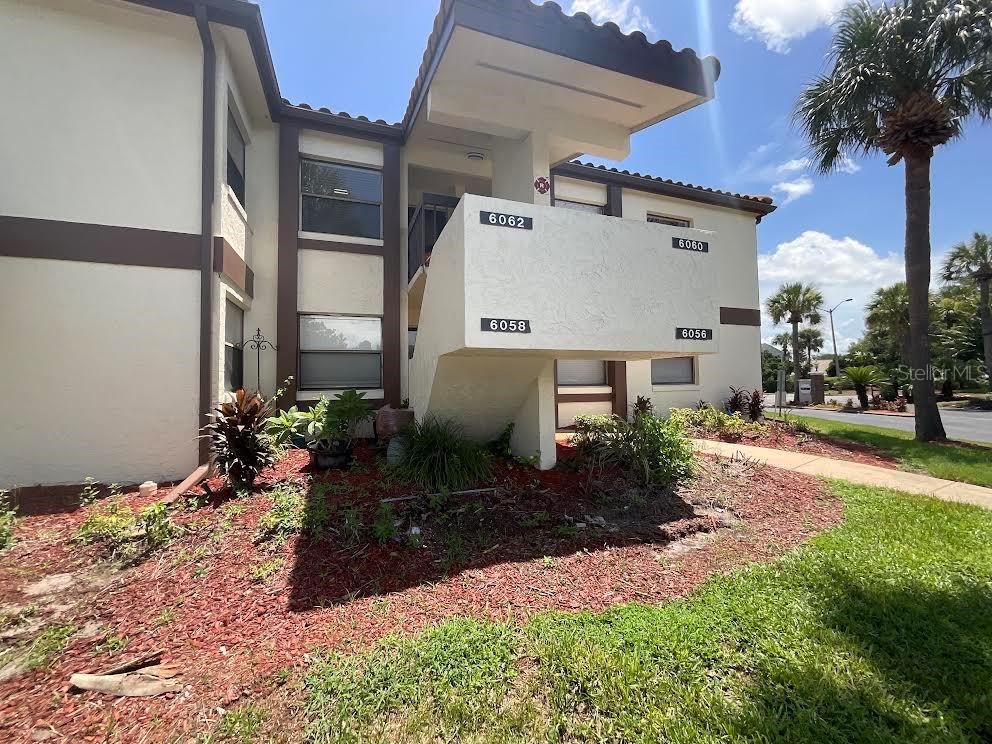 **Beautiful 2BR/2BA Condo for Sale **Live every day like you're on vacation in **Ventura Country Club**, one of Orlando's premier guard-gated resort style communities. This well-maintained 2nd-floor condo offers 2 bedrooms, 2 bathrooms, approximately 914 sq. ft. of living space, an open floor plan, a spacious primary suite with walk-in closet and private bath, and a relaxing private balcony. Located in **Willowpointe Condos**, residents enjoy their own private pool as well as full access to Ventura Country Club's outstanding amenities, including a resort-style clubhouse pool, the popular **19th Hole Restaurant & Bar**, an **18-hole semi-private golf course** with Pro Shop, fitness center, tennis and pickleball courts, basketball, shuffleboard, bocce ball, playground, BBQ areas, walking paths, and 24-hour guarded gate security. Conveniently located just 10 minutes from Orlando International Airport (MCO), 15 minutes from Downtown Orlando, and a short drive to Disney, Universal, SeaWorld, shopping, dining, and major highways, this condo offers the perfect combination of comfort, convenience, and a true vacation-style lifestyle