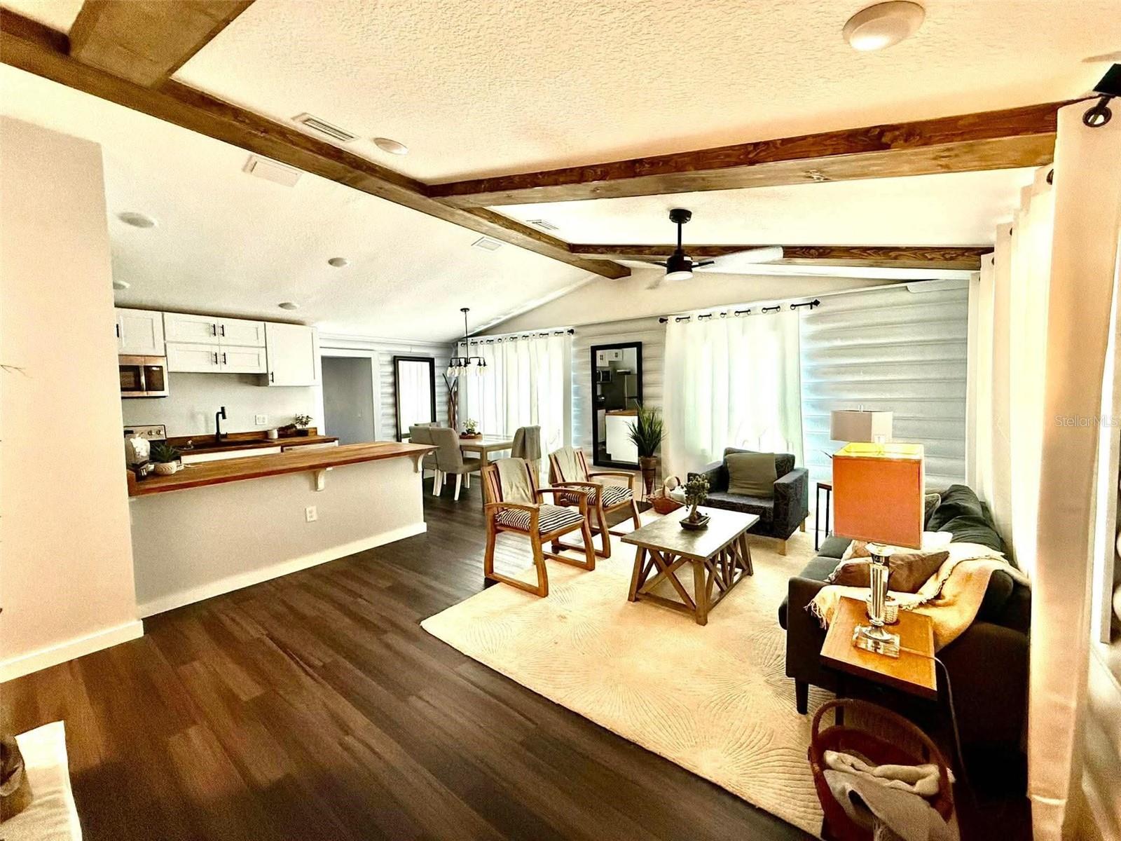 WHISPERING HILLS - Residential
