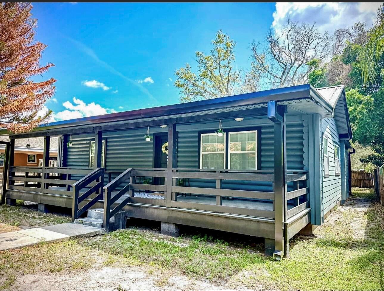 WHISPERING HILLS - Residential
