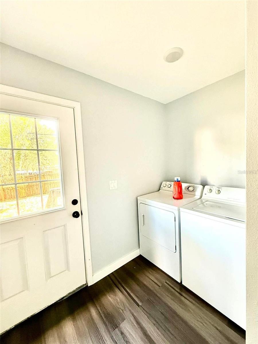 WHISPERING HILLS - Residential