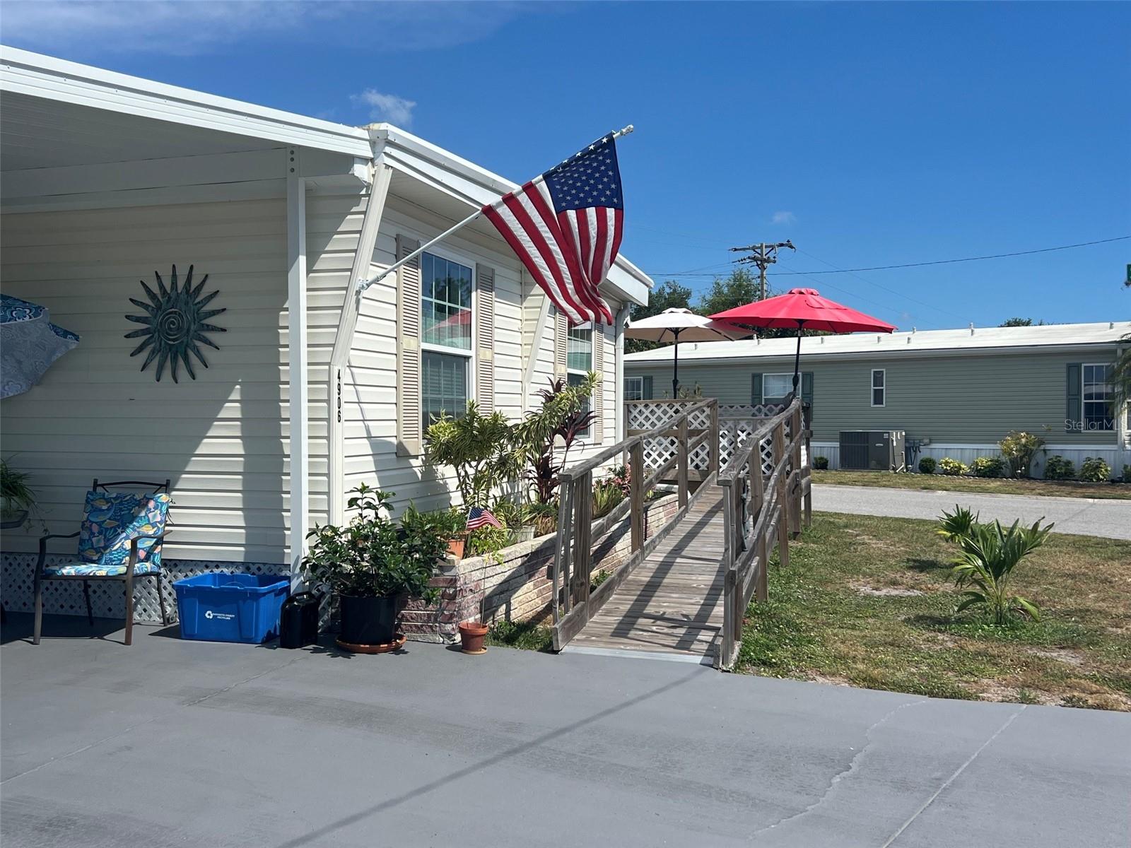 TRI-PAR ESTATES - Residential