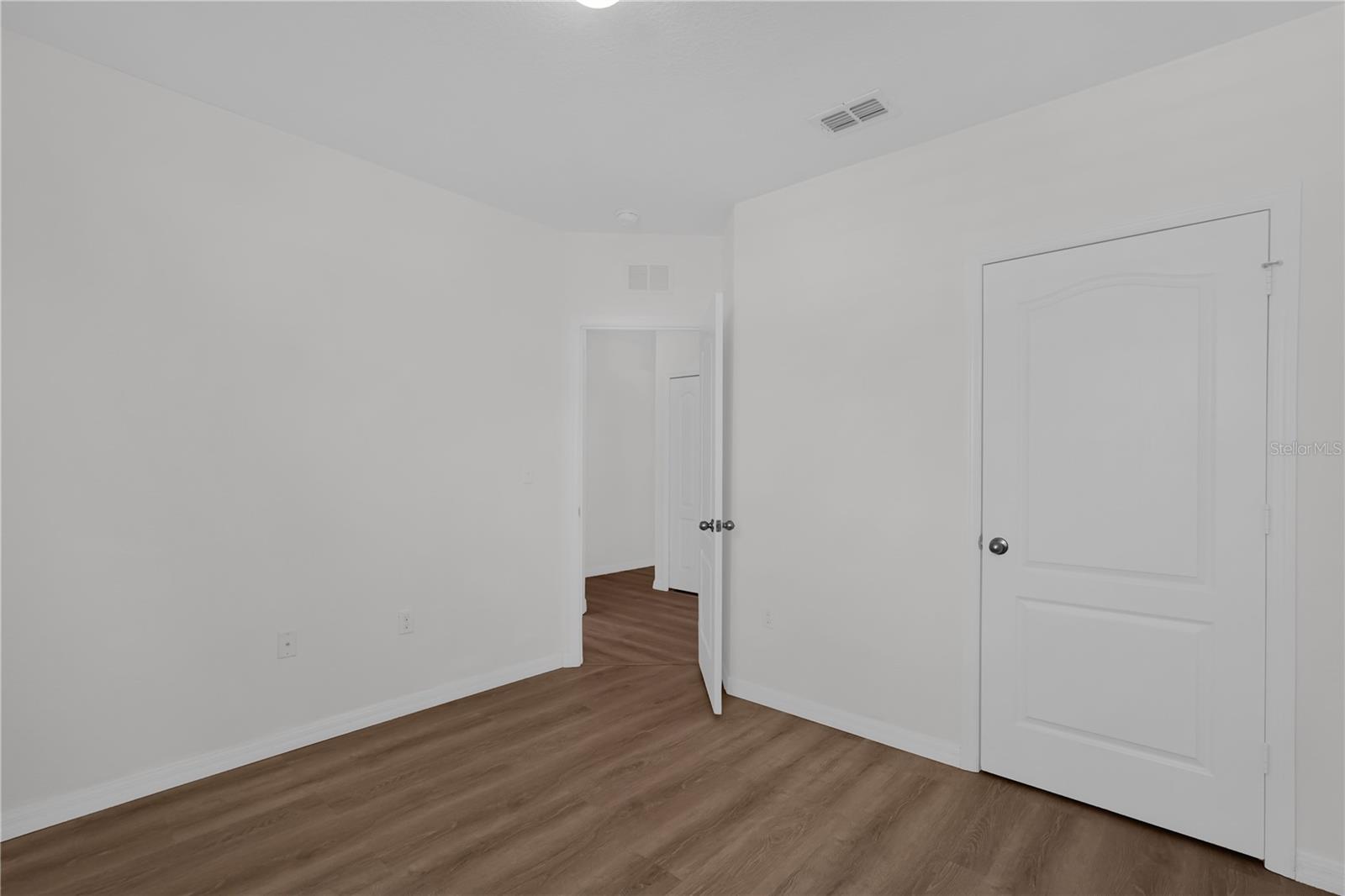 LAKE SMART ESTATES - Residential