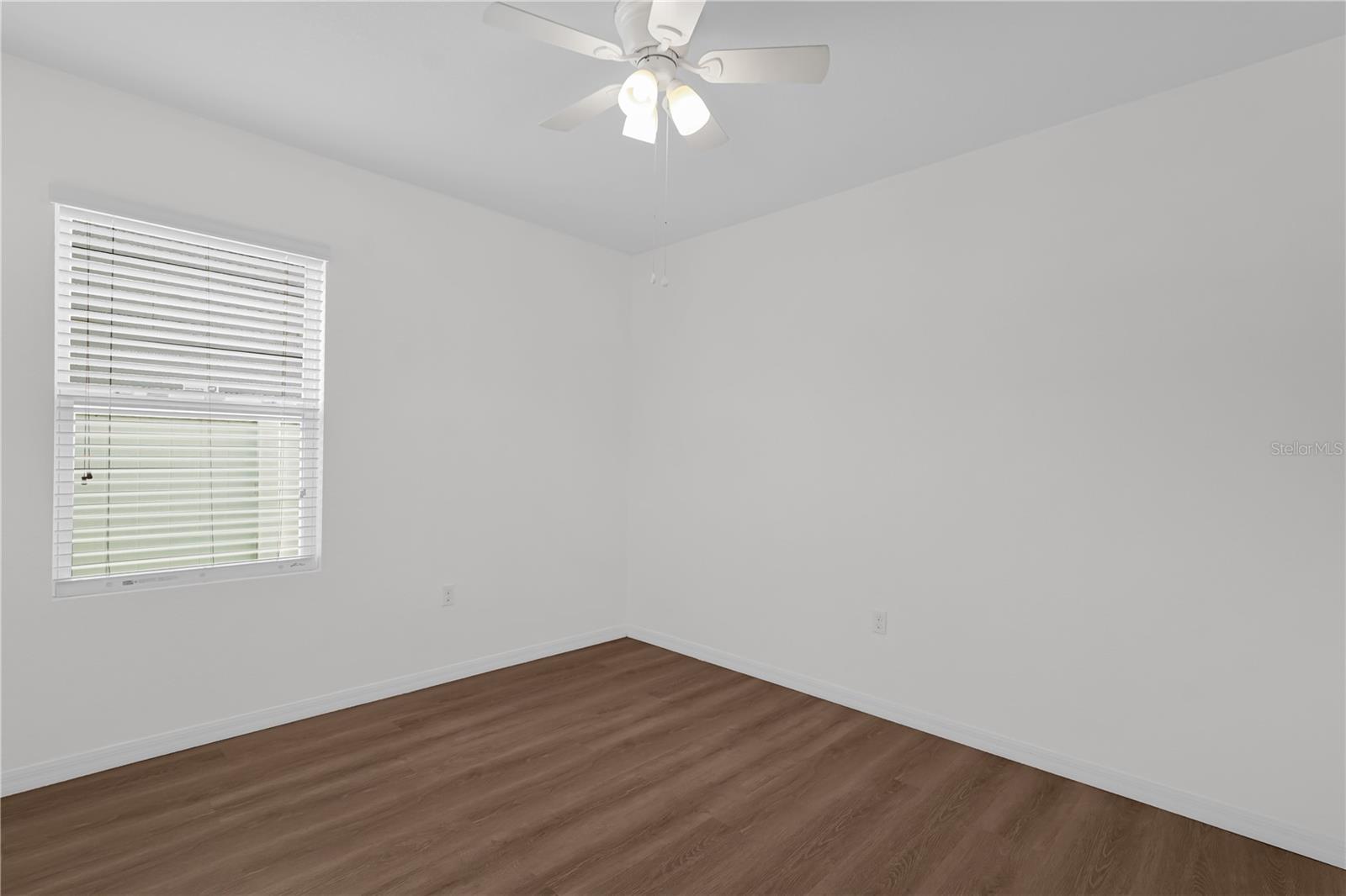 LAKE SMART ESTATES - Residential