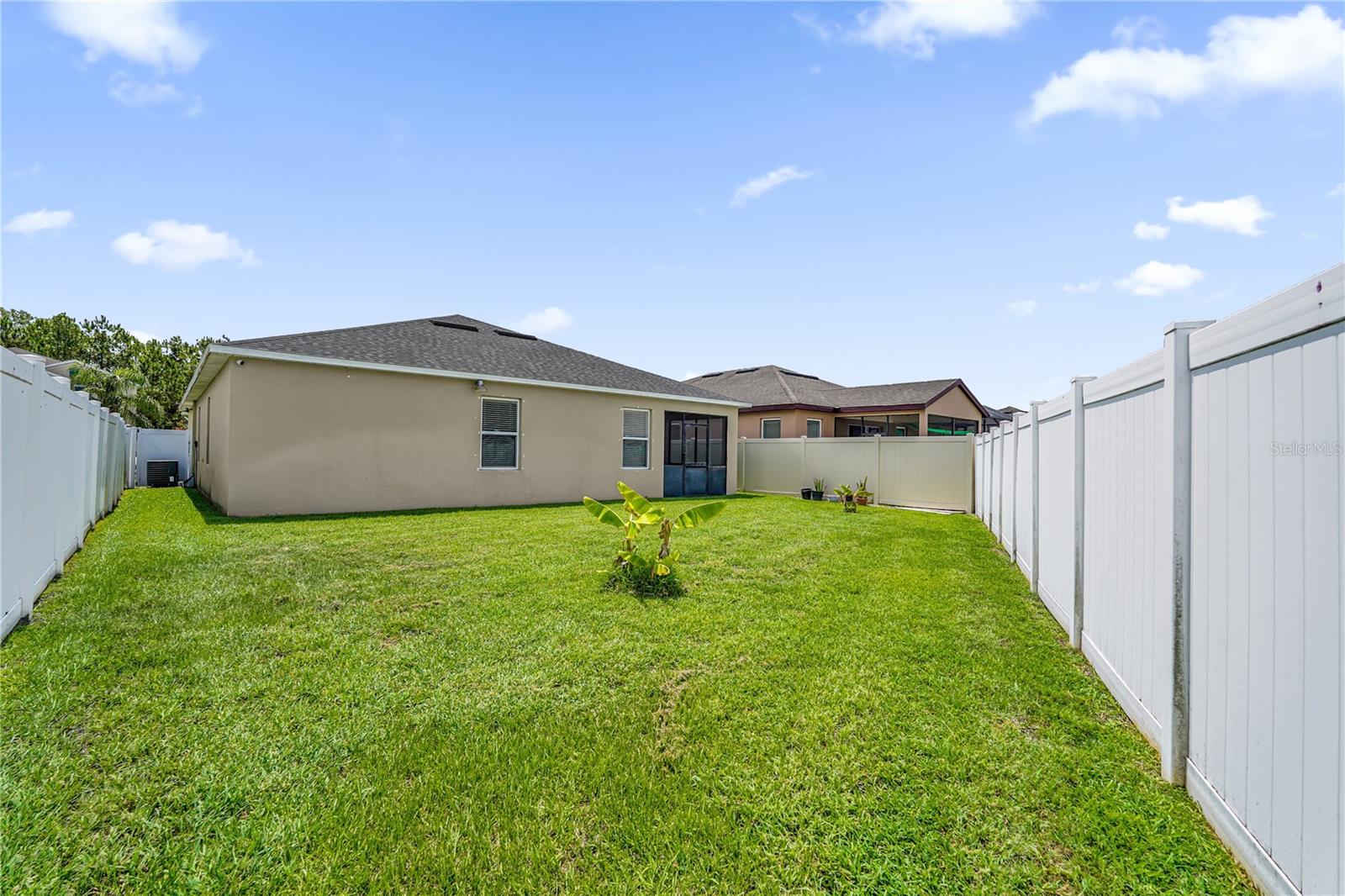 LAKE SMART ESTATES - Residential
