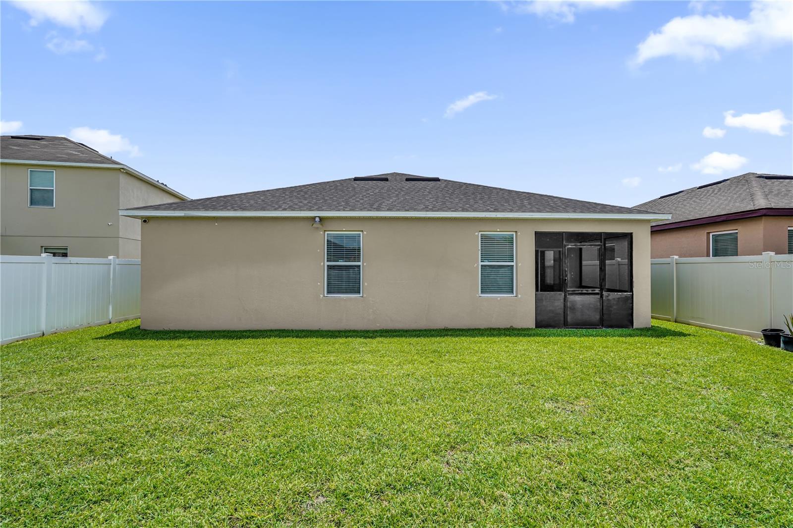LAKE SMART ESTATES - Residential