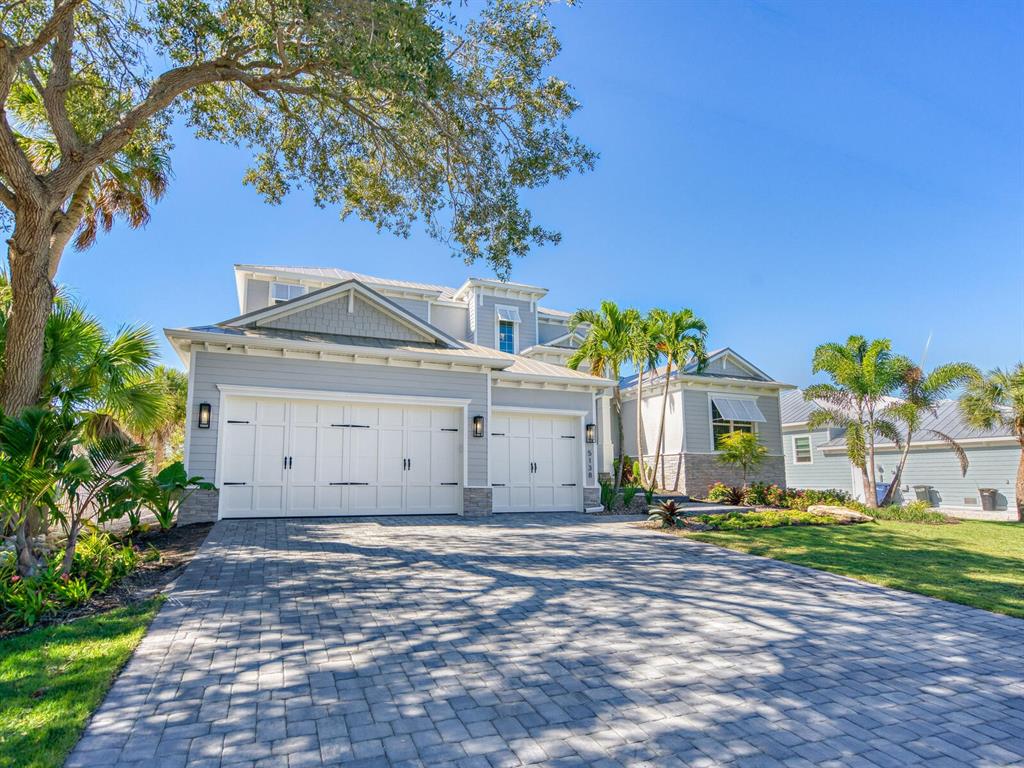 SARA SANDS - Residential