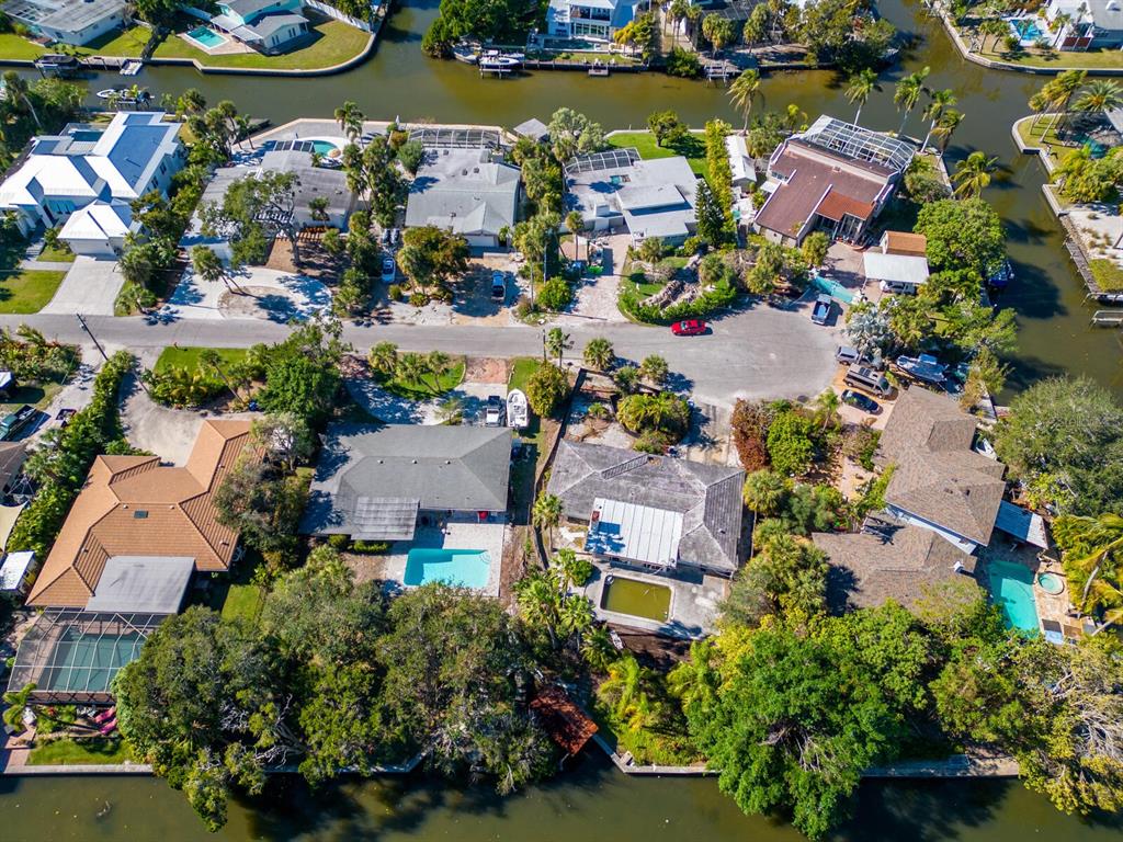 SARA SANDS - Residential