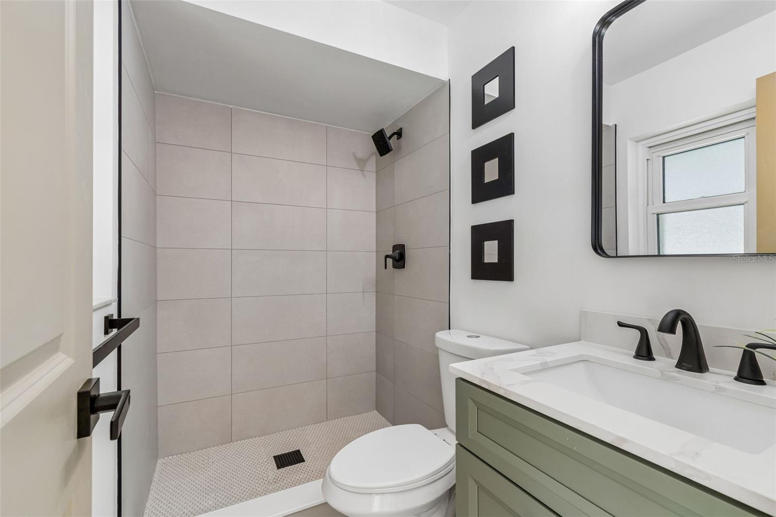 DOVE HOLLOW-UNIT I - Residential