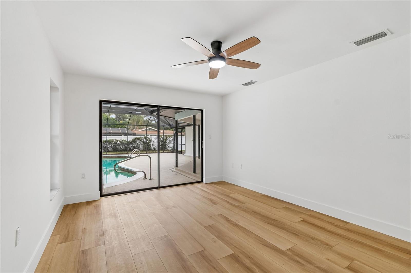 DOVE HOLLOW-UNIT I - Residential