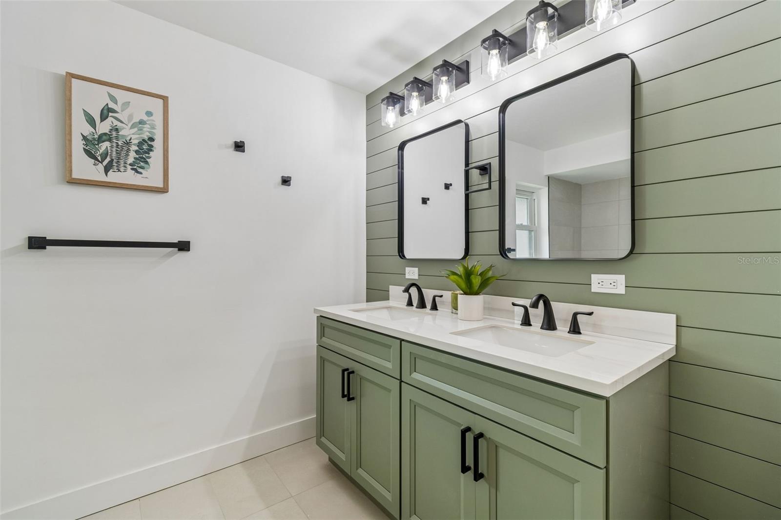 DOVE HOLLOW-UNIT I - Residential