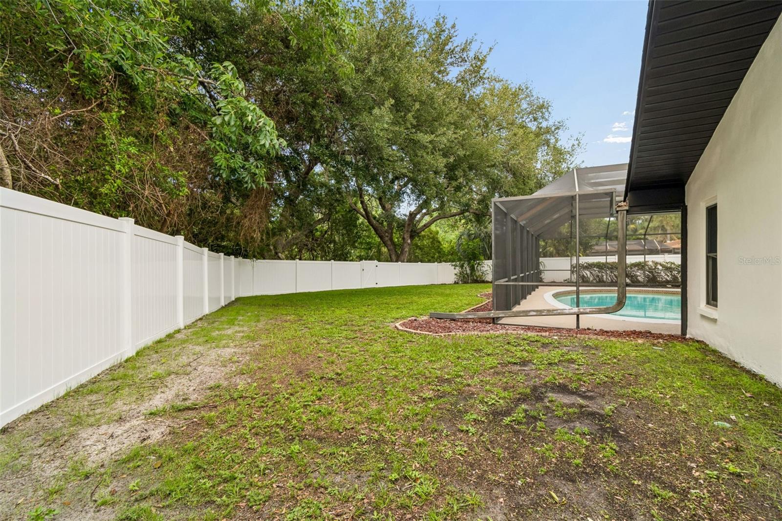 DOVE HOLLOW-UNIT I - Residential