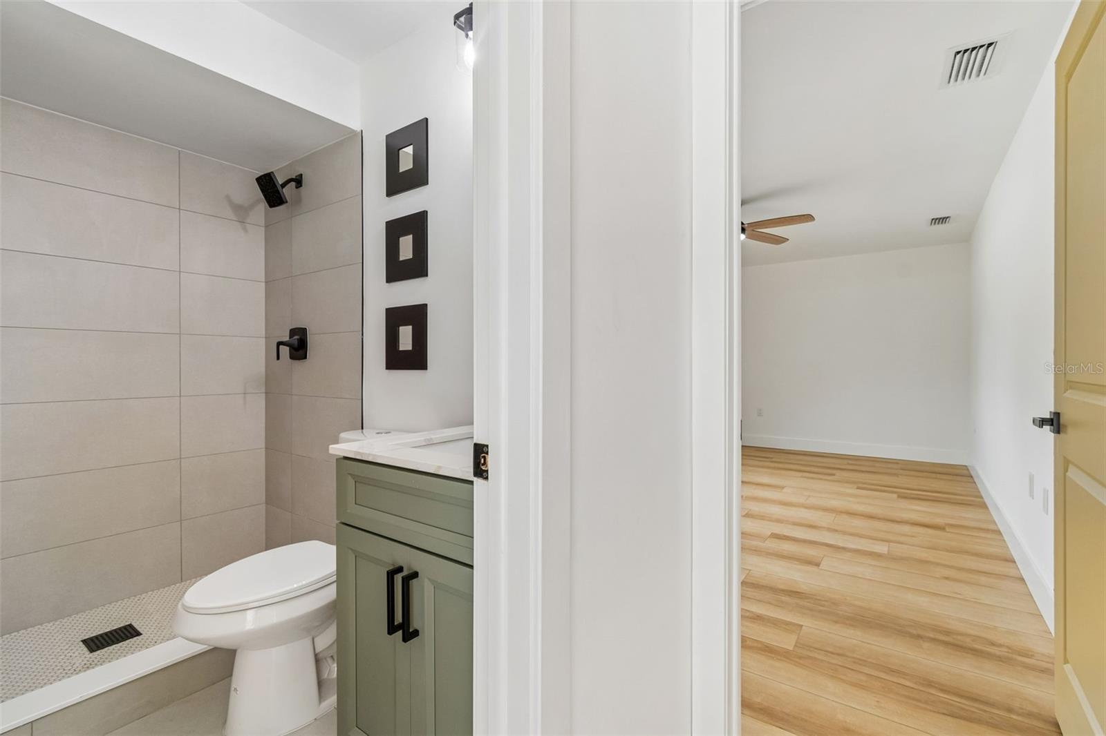 DOVE HOLLOW-UNIT I - Residential