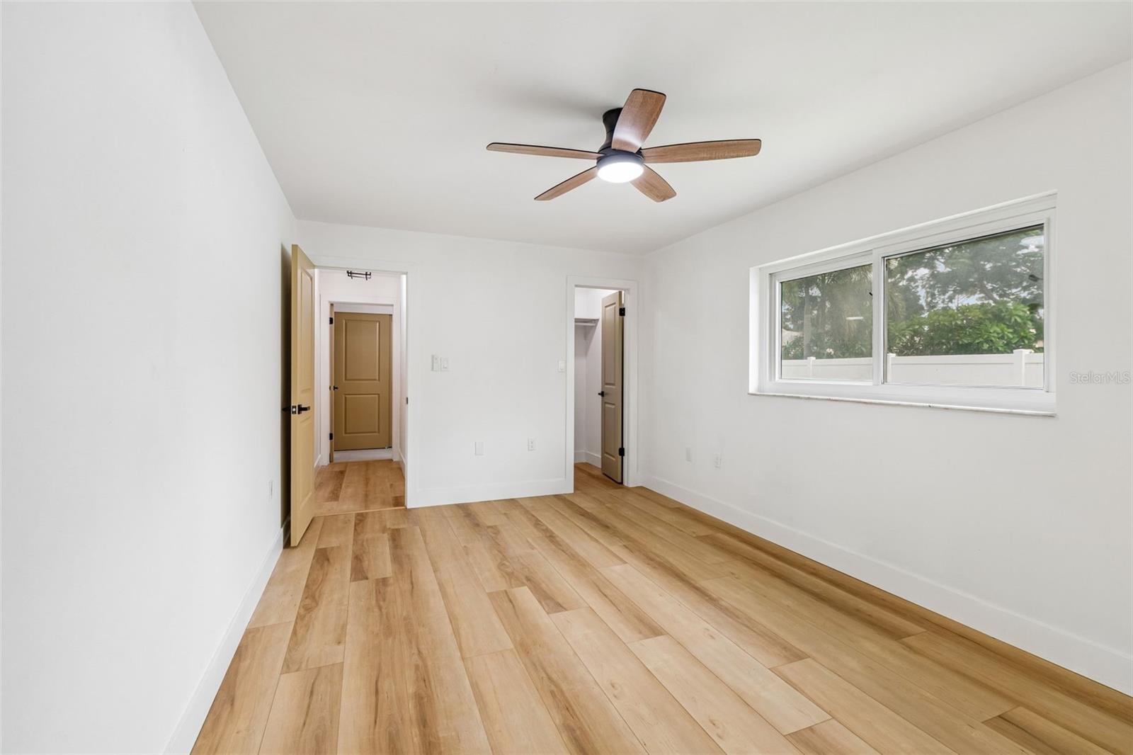 DOVE HOLLOW-UNIT I - Residential